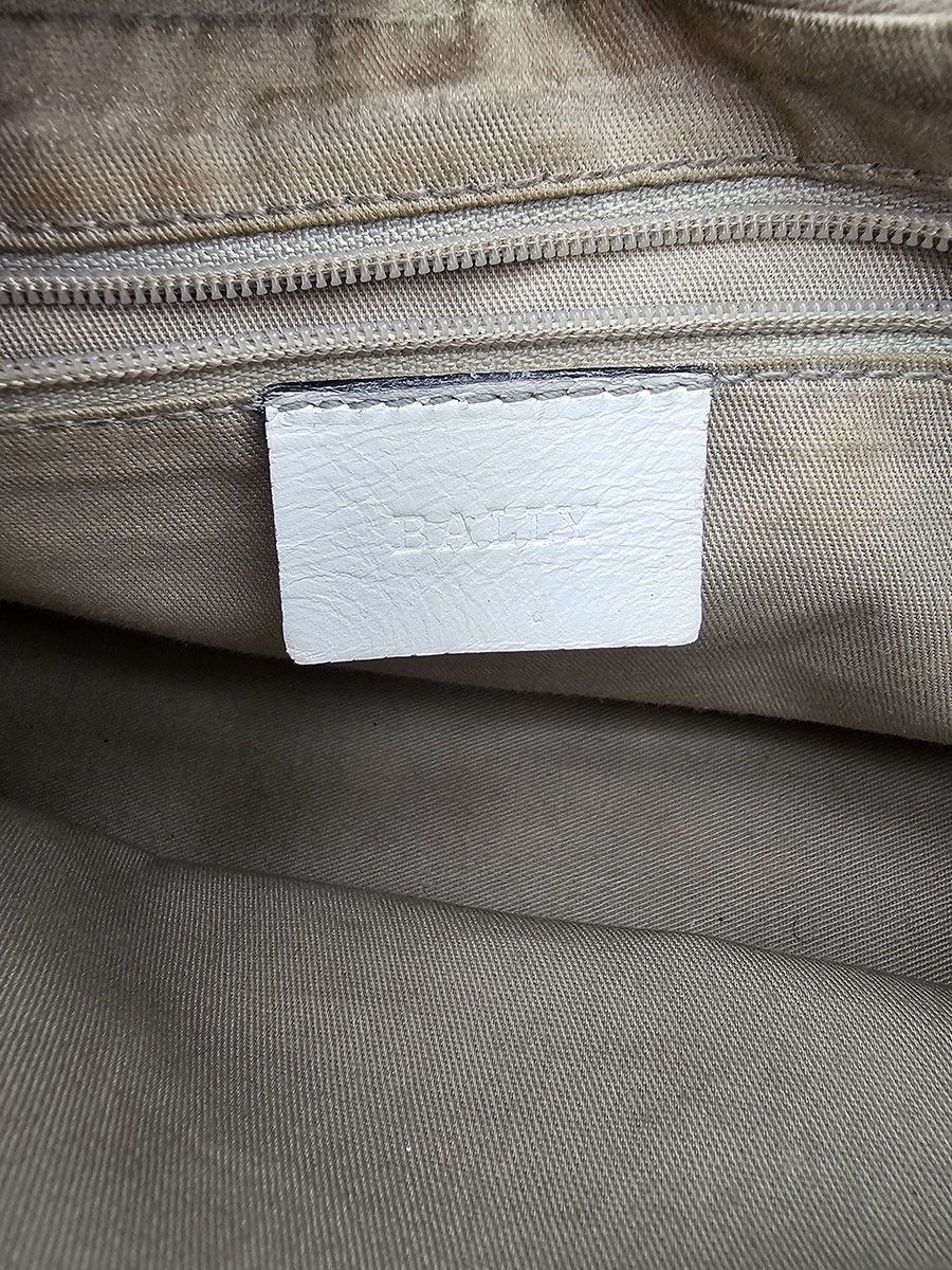 Bally Bally White Leather Zip Shoulder Bag Size ONE SIZE - 12 Thumbnail