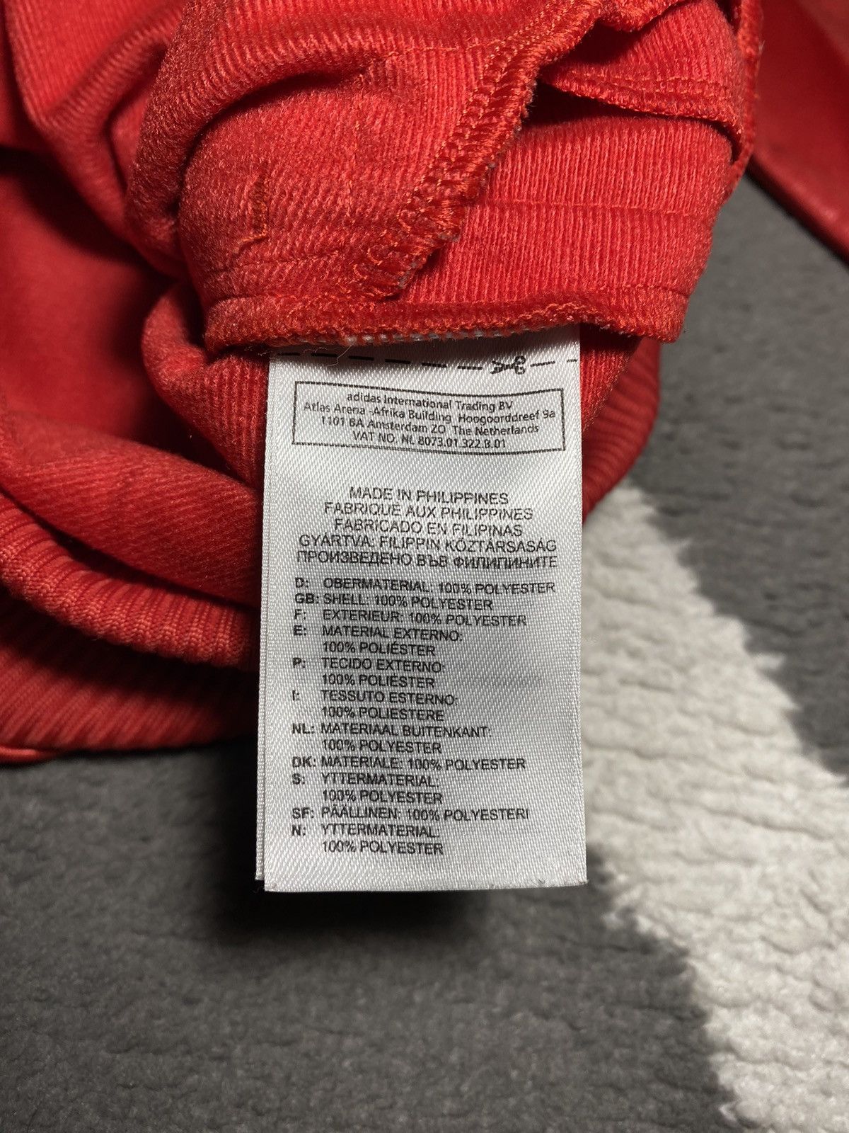 Adidas × Vintage Vintage 00’s Y2K Adidas Chile62 Waxed Shine Zip Sweatshirt Size US S / EU 44-46 / 1 - 12 Thumbnail