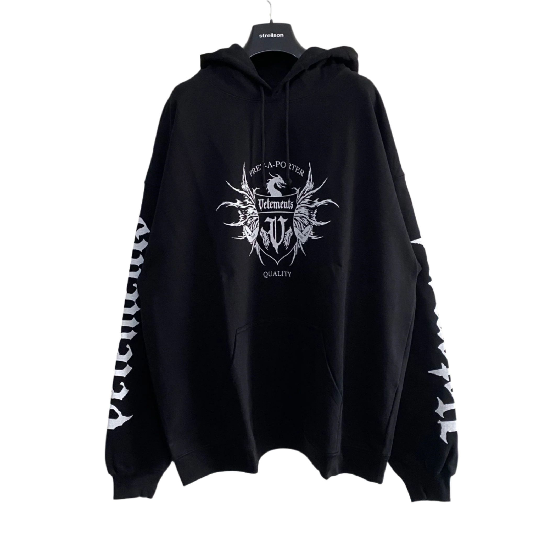 パーカー・フーディ Vetements Black Cotton Blend Oversize Sweatshirt Vetements Oversize hooded sweatshirt in cotton blend | The