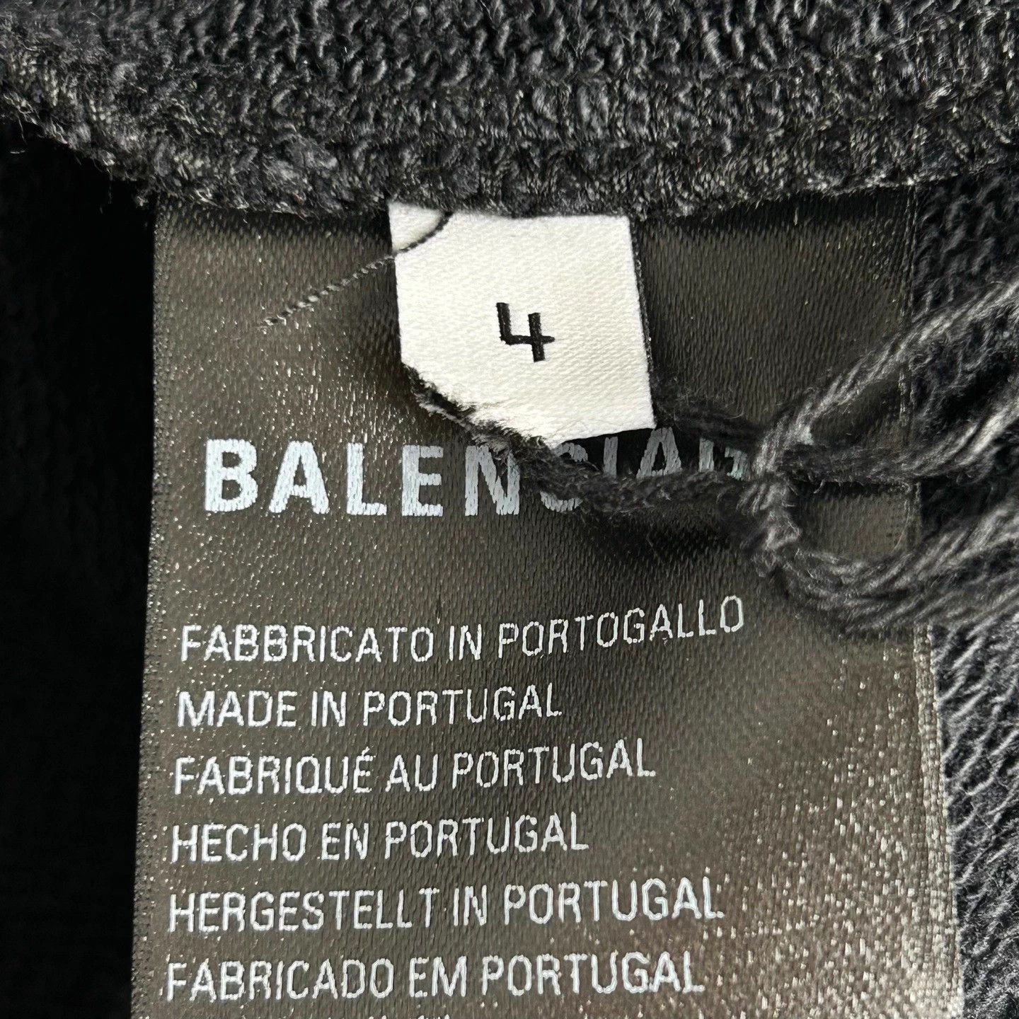 Balenciaga BLCG 23FW 3b Embroidery Logo Hoodie 4 Size US XL / EU 56 / 4 - 5 Thumbnail