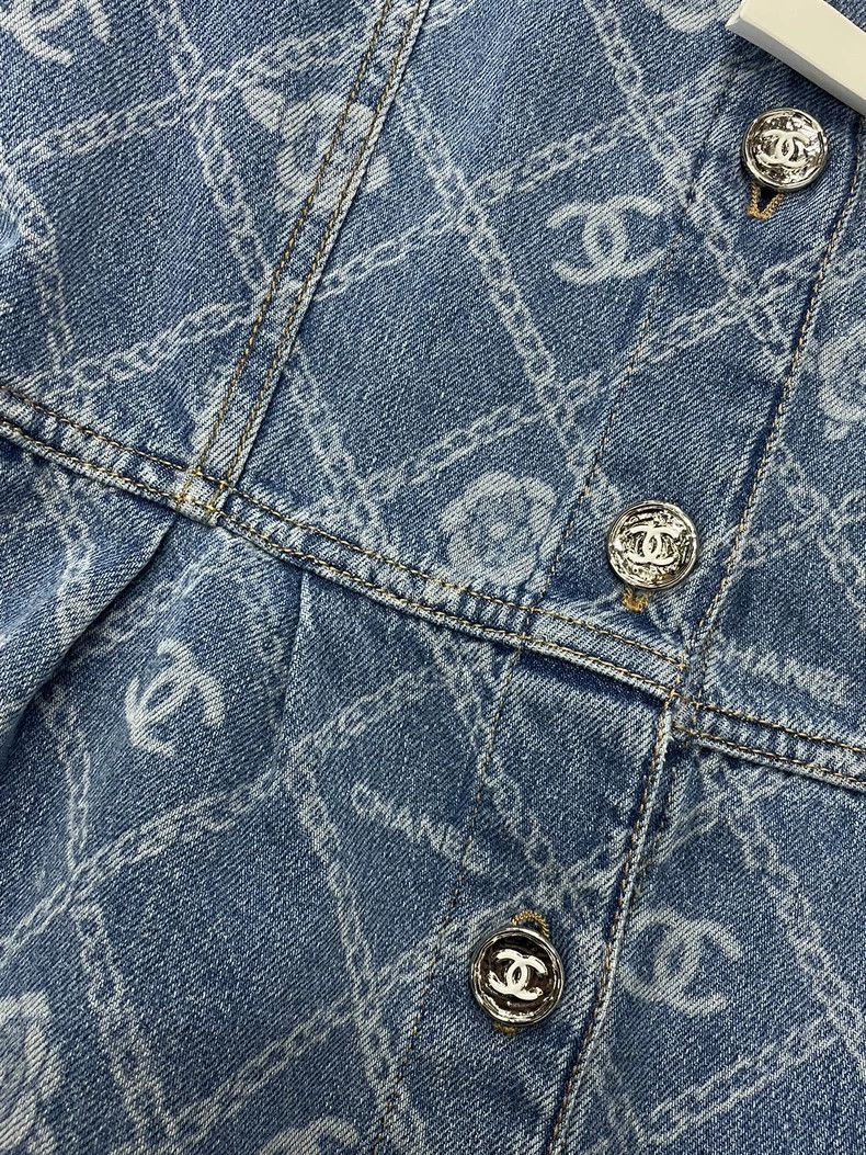 Chanel chanel Camelia blue denim waist jacket Size XS / US 0-2 / IT 36-38 - 2 Thumbnail