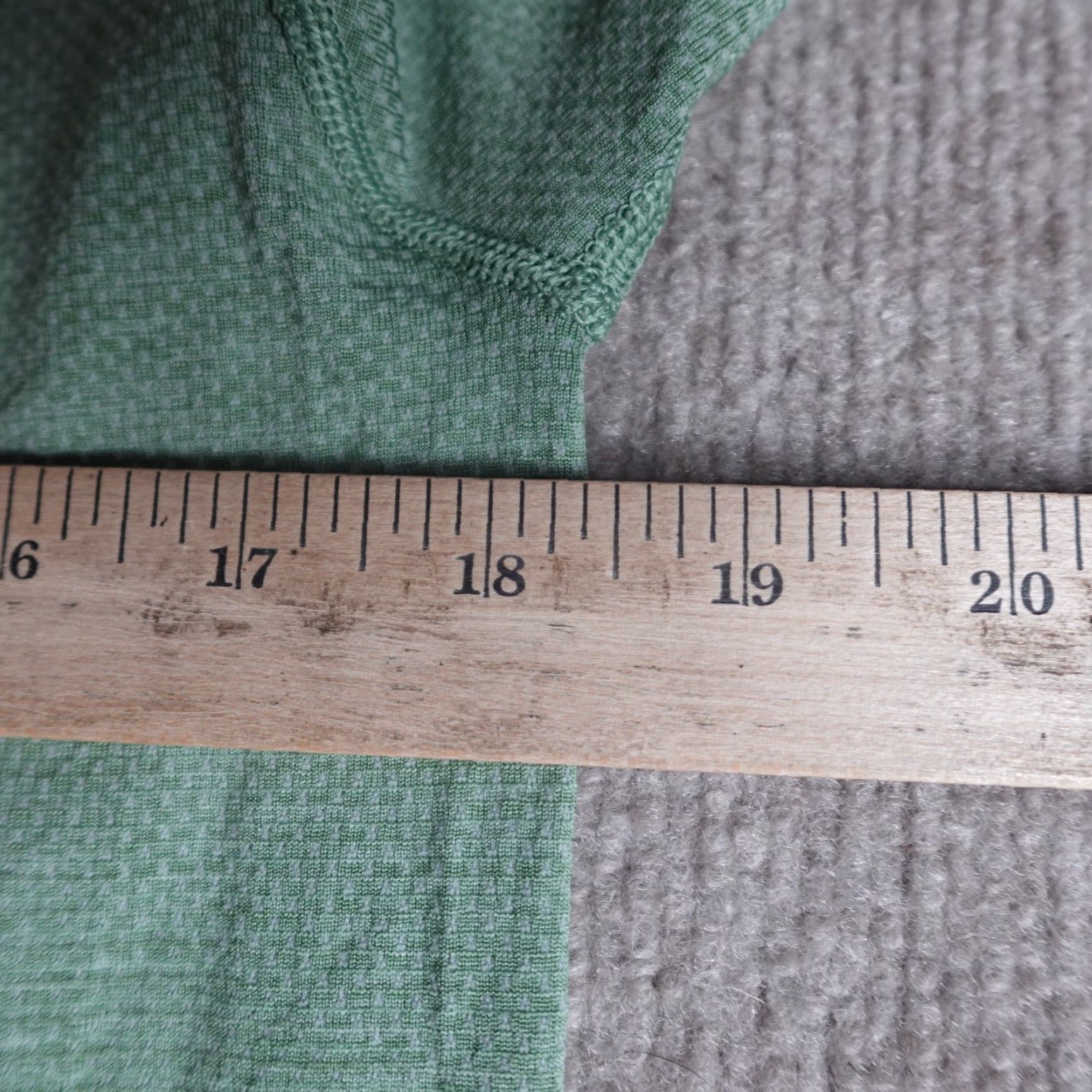 Lululemon Lululemon Mens T-Shirt Athletic Green Solid Metal Vent Tech Raglan Short Sleeve Crew Neck Size US M / EU 48-50 / 2 - 3 Thumbnail