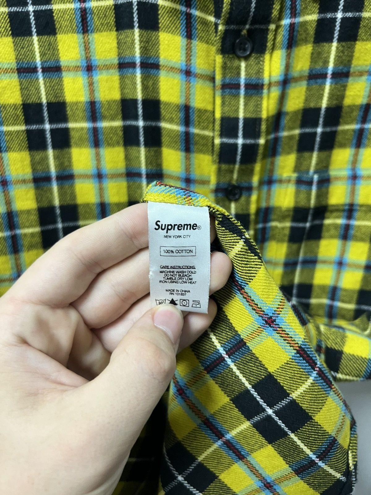 Supreme Supreme Shirt Size US M / EU 48-50 / 2 - 5 Thumbnail