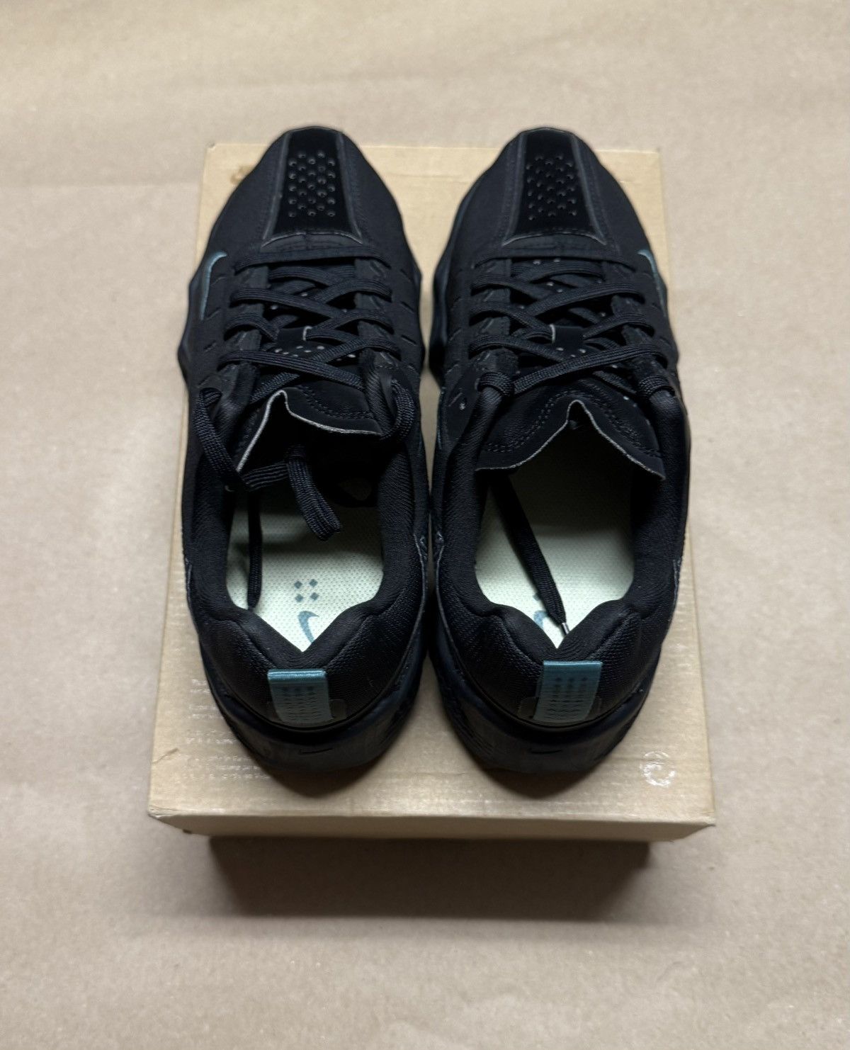 Nike Nike Ava Rover Run GS Black size 4.5y Womens 6 running Size US 6 / IT 36 - 4 Thumbnail