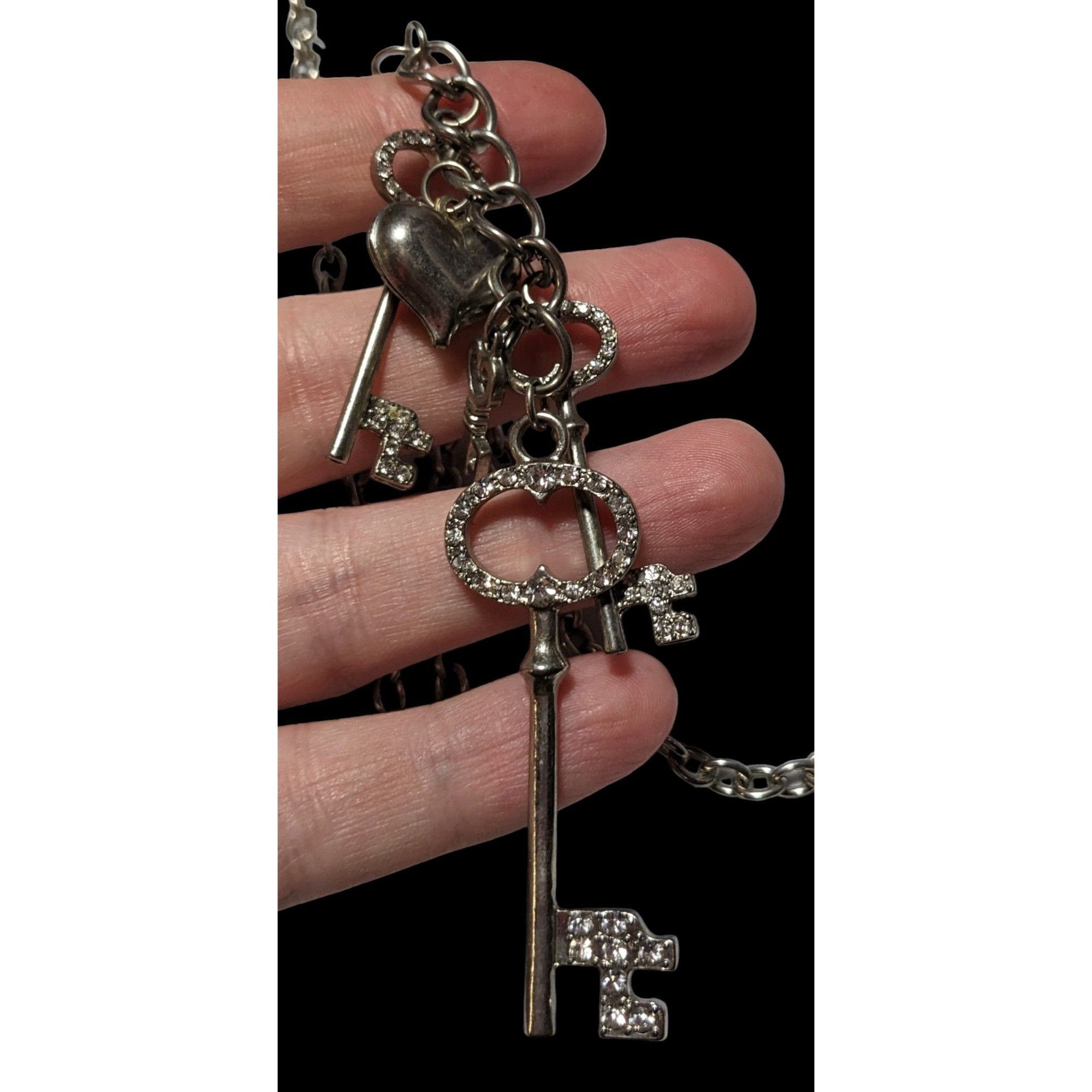 Other Silver Rhinestone Key Charm Cluster Necklace Size ONE SIZE - 3 Thumbnail