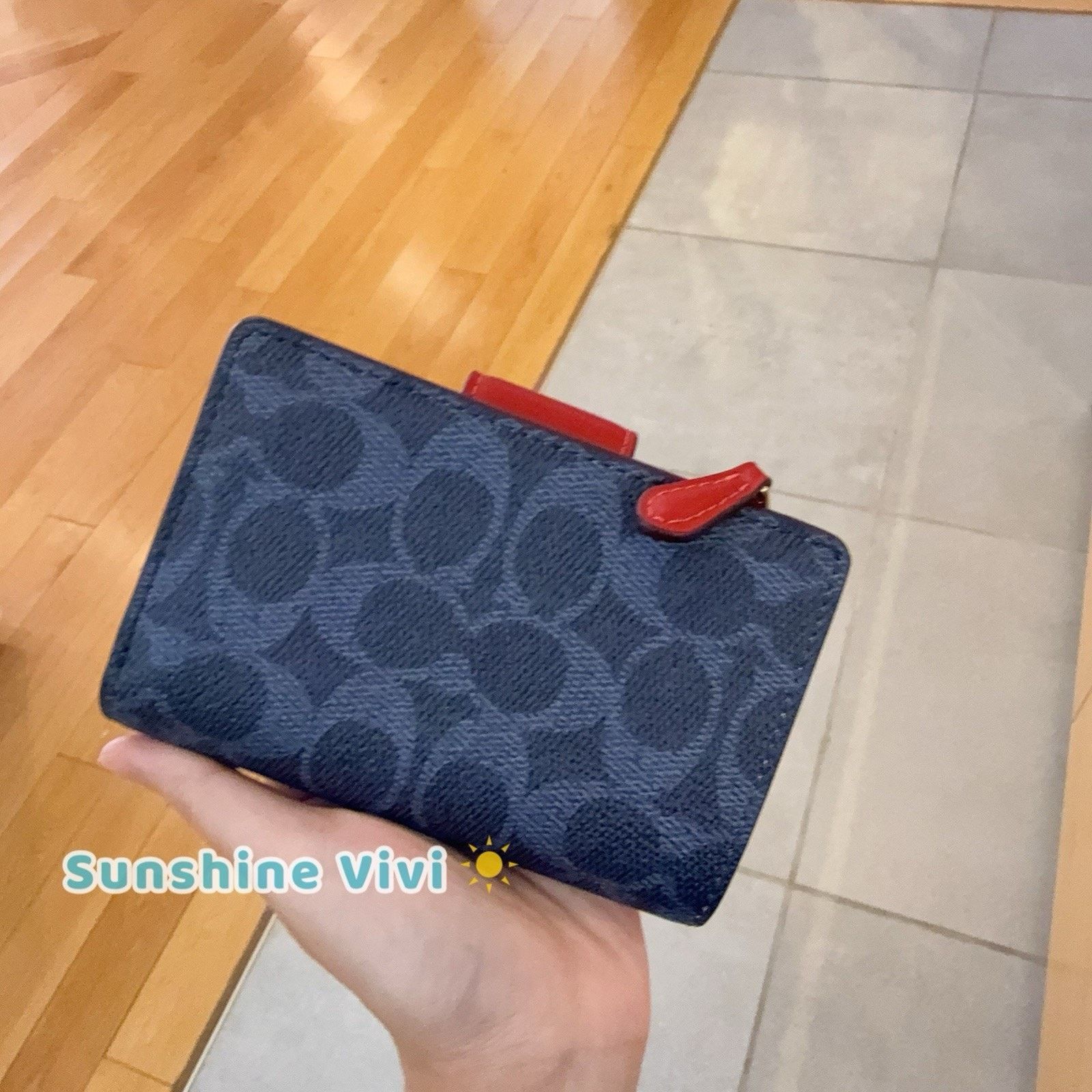 Coach NWT Coach Medium Corner Zip Wallet CW786 Denim/Bold Red Size ONE SIZE - 2 Thumbnail