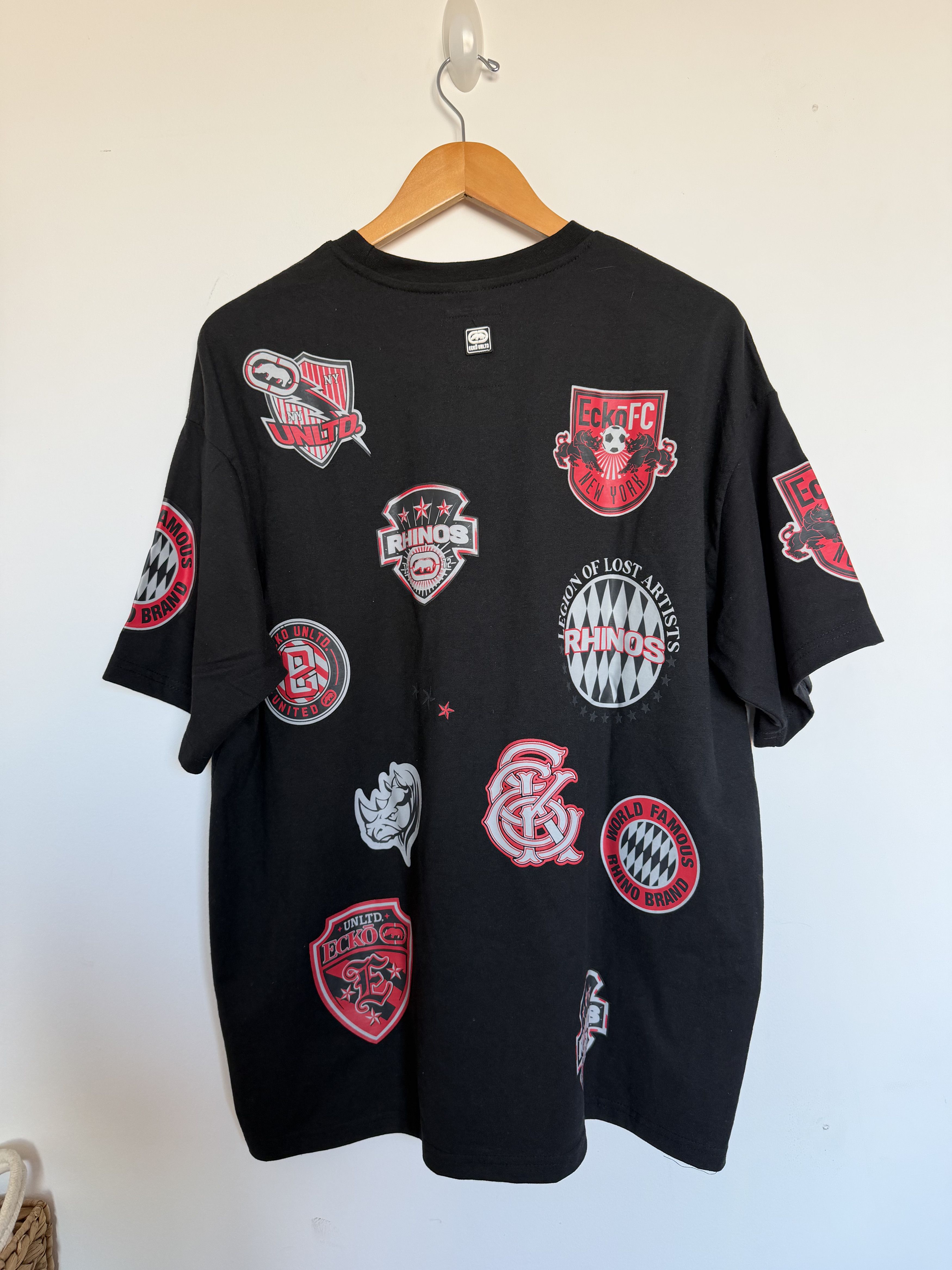 Marc Ecko Ecko Football Club Tee Black Red Y2K Streetwear Medium BNWT Size US L / EU 52-54 / 3 - 2 Thumbnail