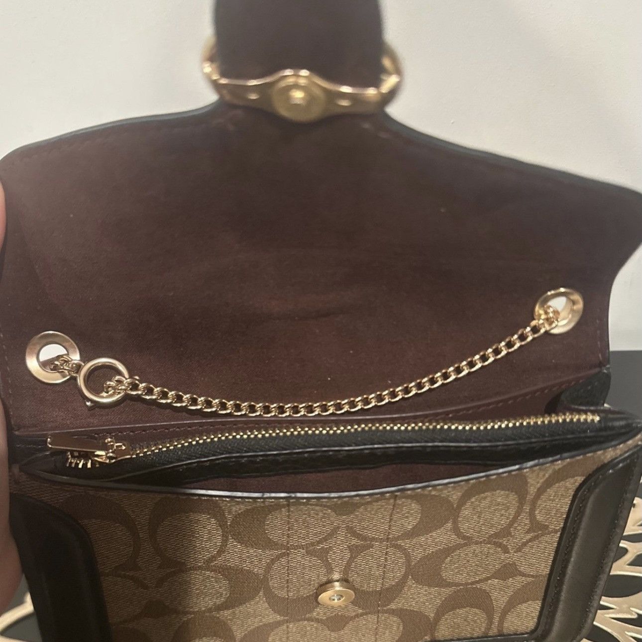 Coach New COACH Small Crossbody with golden straps no tags Size ONE SIZE - 4 Thumbnail