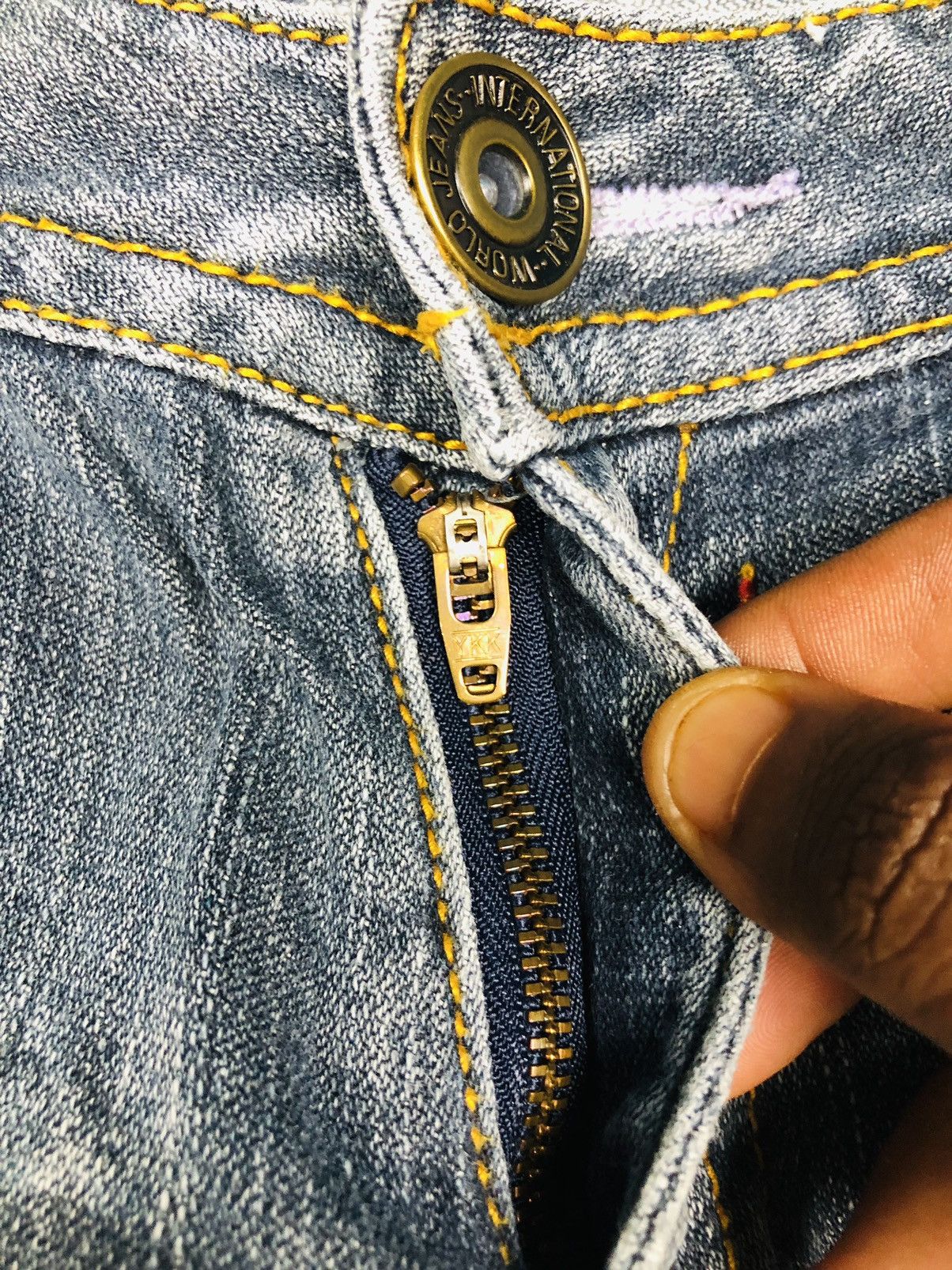 BCBGeneration B.CB.G. Bootcut Jeans (33) Size 29" - 9 Thumbnail