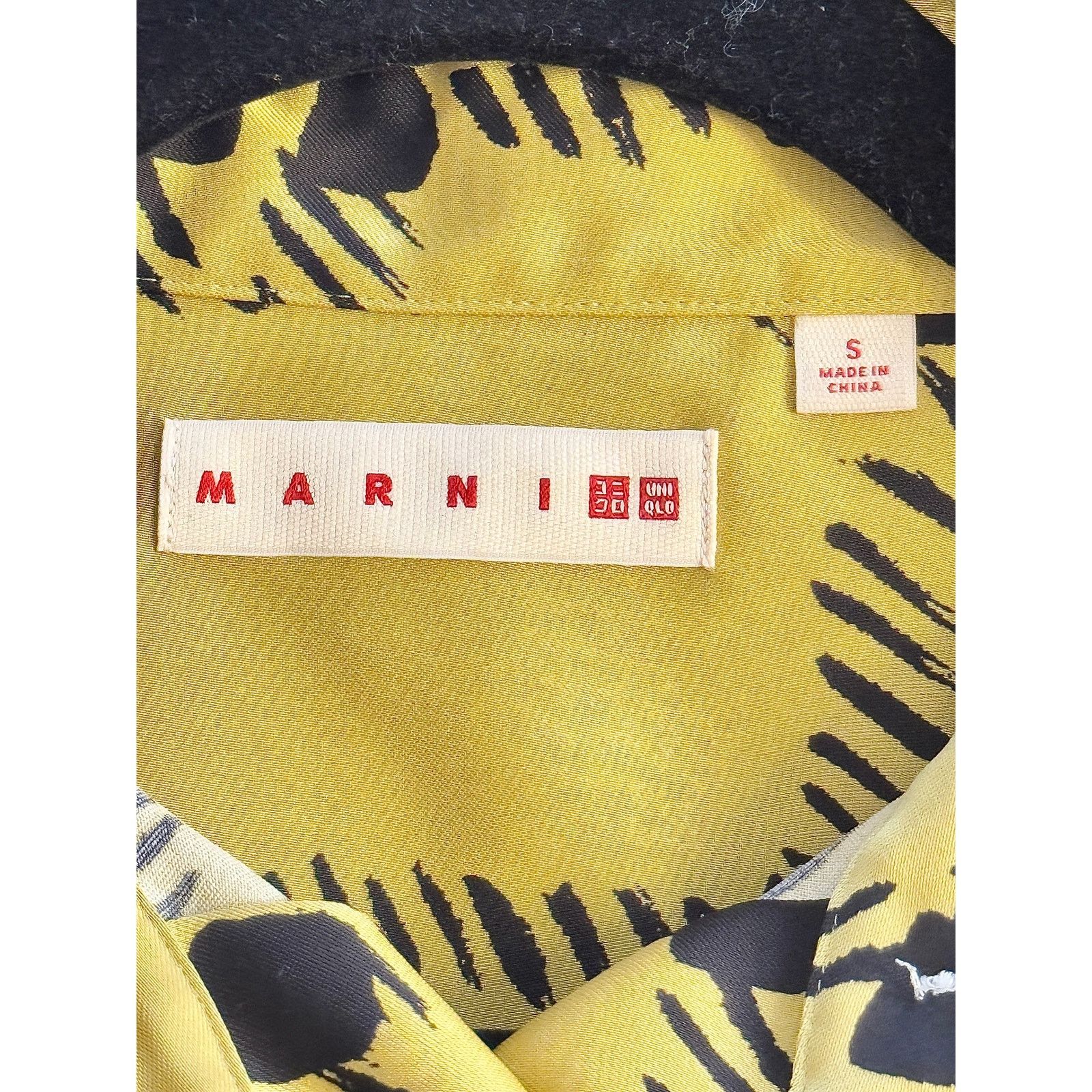 Marni Marni x Uniqlo Marni Oversized Long Sleeve Shirt Size US S / EU 44-46 / 1 - 3 Thumbnail