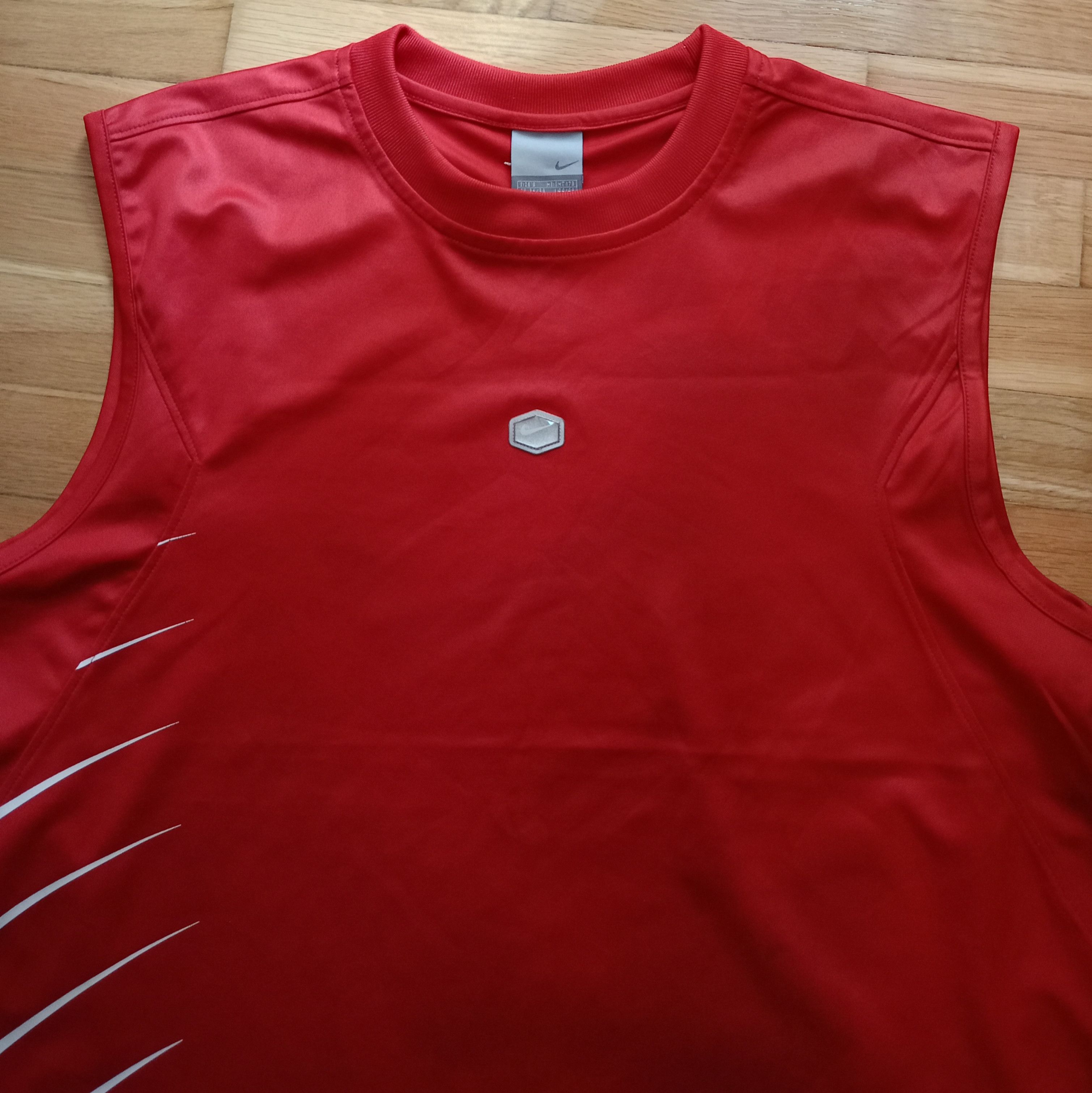 Nike Rare Y2K Nike Sleeveless Tech Top (2000s Vintage) Size US S / EU 44-46 / 1 - 2 Thumbnail