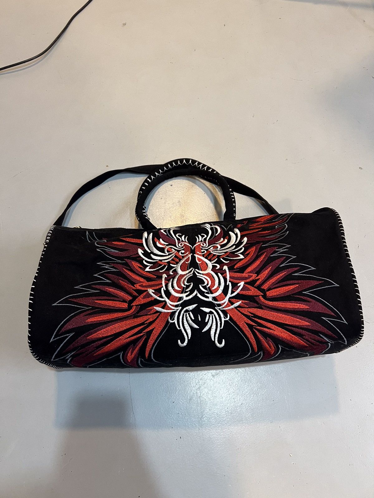 Vintage 1of1 custom made crazy embroidery work duffle bag Size ONE SIZE - 2 Thumbnail