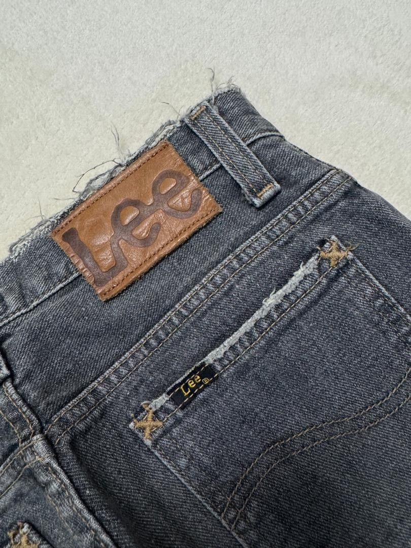 Lee 💥FLARED💥VINTAGE 90s LEE SAND WASHED DISTRESSED BELL BOTTOM Size US 27 - 18 Thumbnail