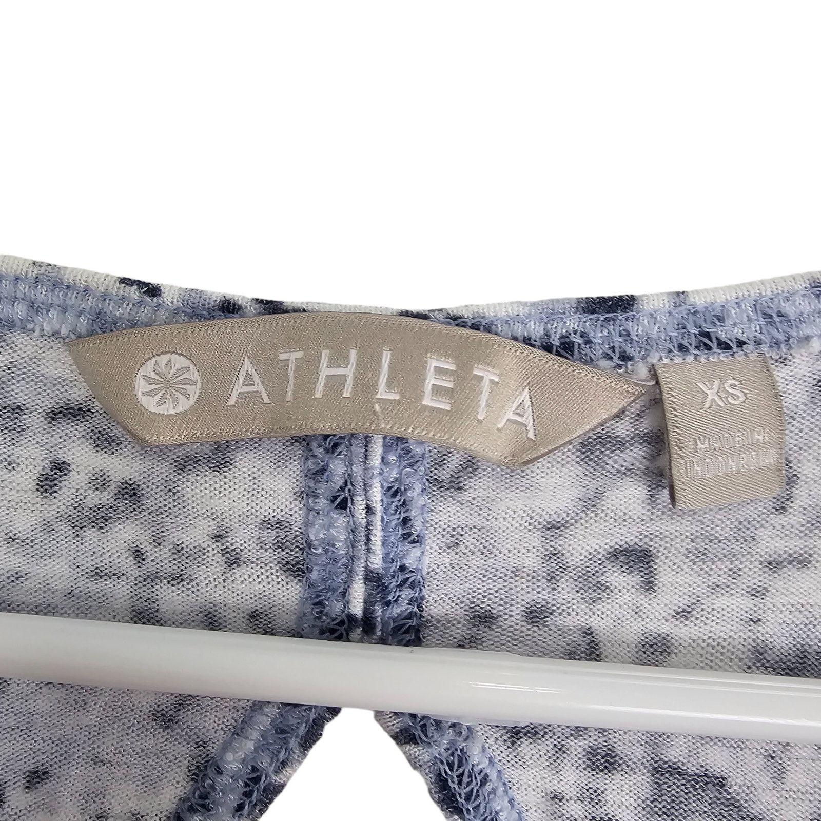 Athleta Athleta Womens Breezy Tank Size XS Athletic Cut Out Back Gym Size XS / US 0-2 / IT 36-38 - 6 Thumbnail