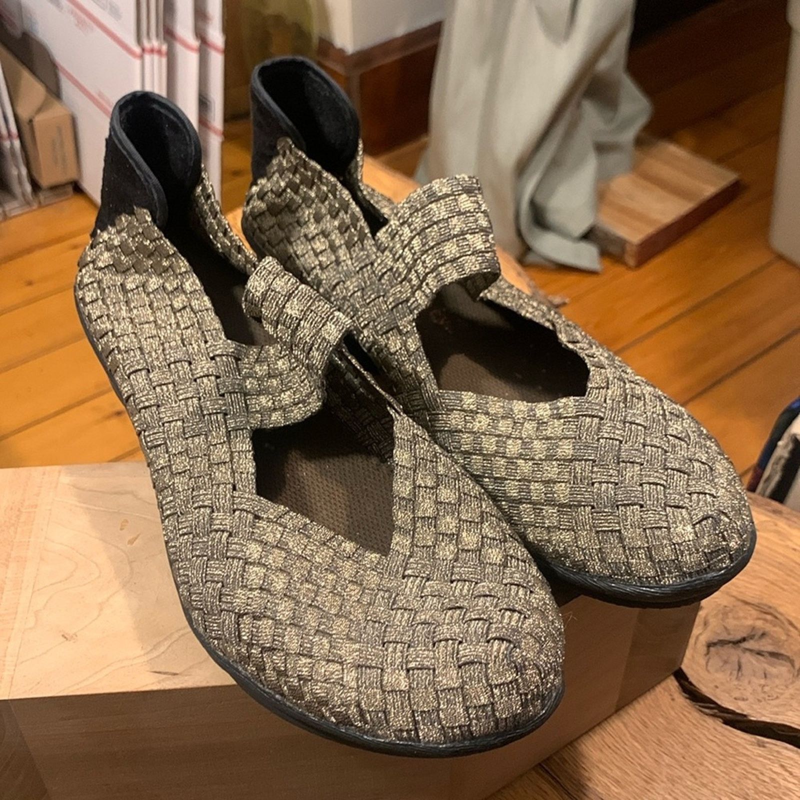 Vintage Bernie Mev Gold Maryjanes woven lug sole wedge travel shoe Size US 8 / IT 38 - 1 Thumbnail