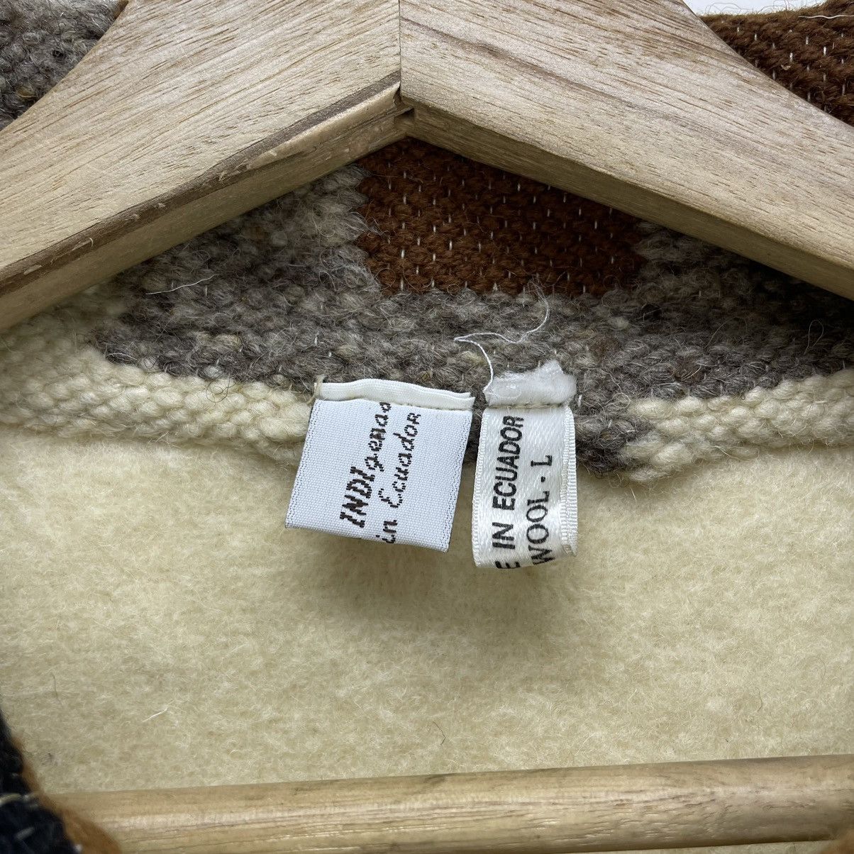 Handmade 🔥Vtg Hand Made Thick Wool Native Blanket Chimayo Inspired Size US L / EU 52-54 / 3 - 9 Thumbnail