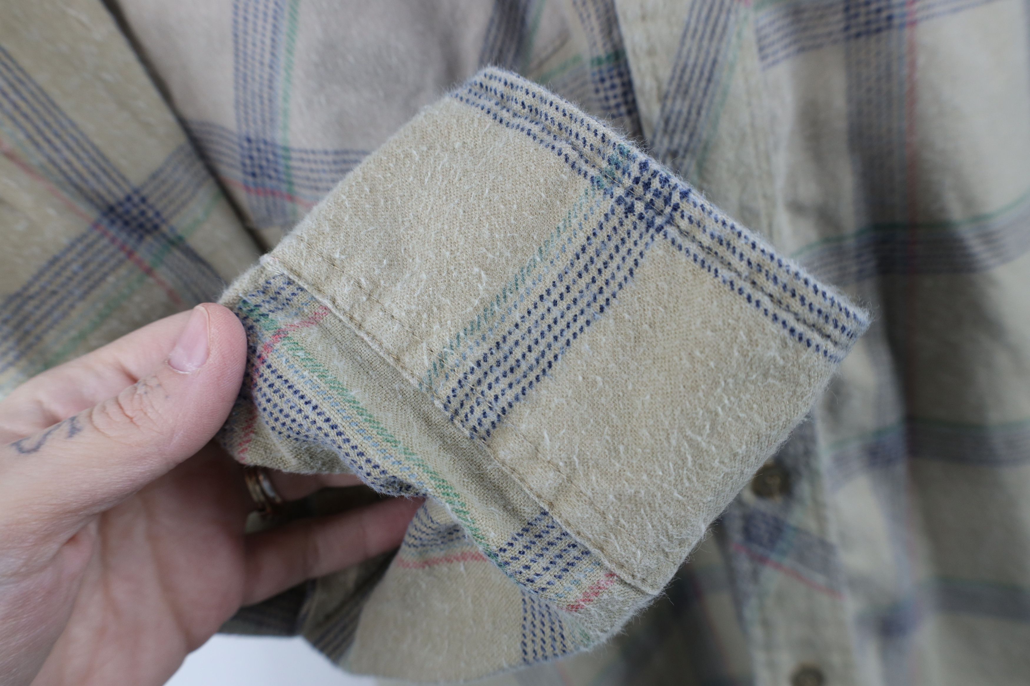 Vintage Vintage 90s Streetwear Flannel Collared Button Shirt Plaid Size US M / EU 48-50 / 2 - 7 Thumbnail