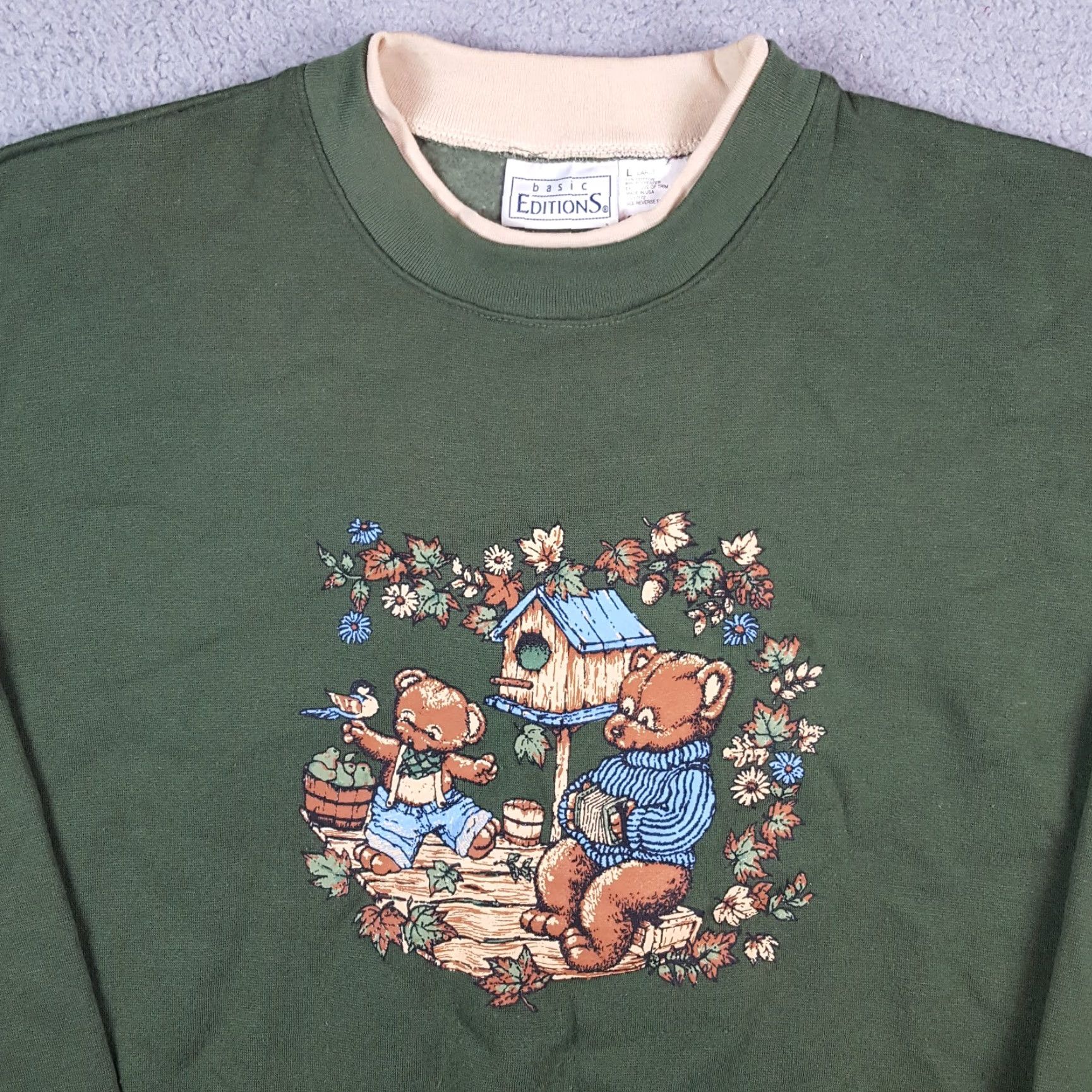 Basic Editions VINTAGE Basic Editions Sweatshirt Women's L Green 90s Teddy Bear Leaves Crewneck Pullover Sweatshirt Size L / US 10 / IT 46 - 2 Thumbnail