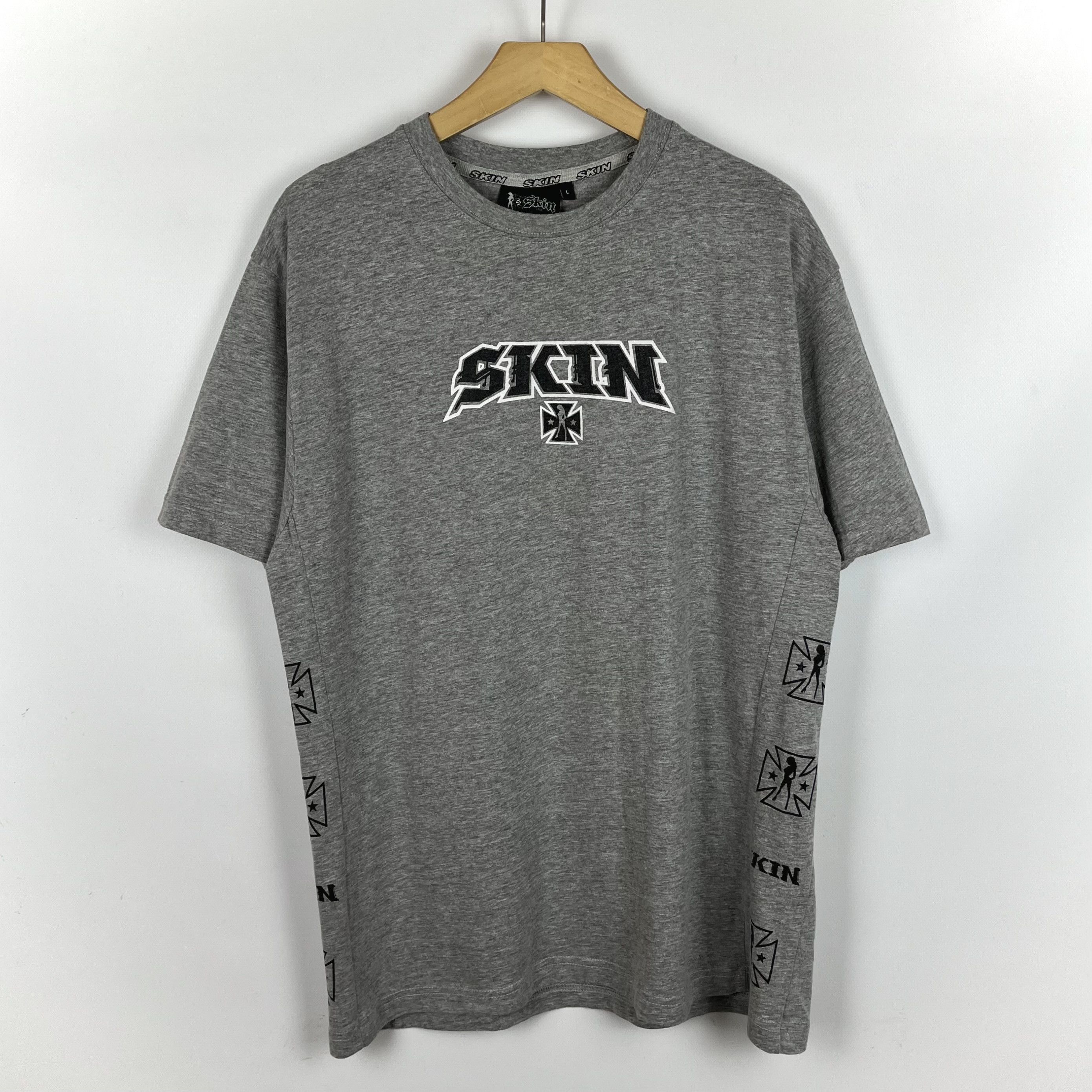 Hook-Ups Vintage Skin Industries Y2K “Show Some” T Shirt 2000’s Size US L / EU 52-54 / 3 - 9 Thumbnail