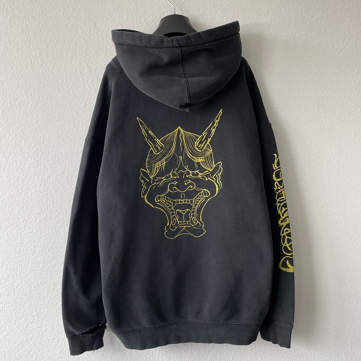 Independent Trading Co. × Japanese Brand × Vintage Vintage 00s Japanese Mask Tattoo Graphic Thrashed Hoodie Size US XL / EU 56 / 4 - 1 Thumbnail