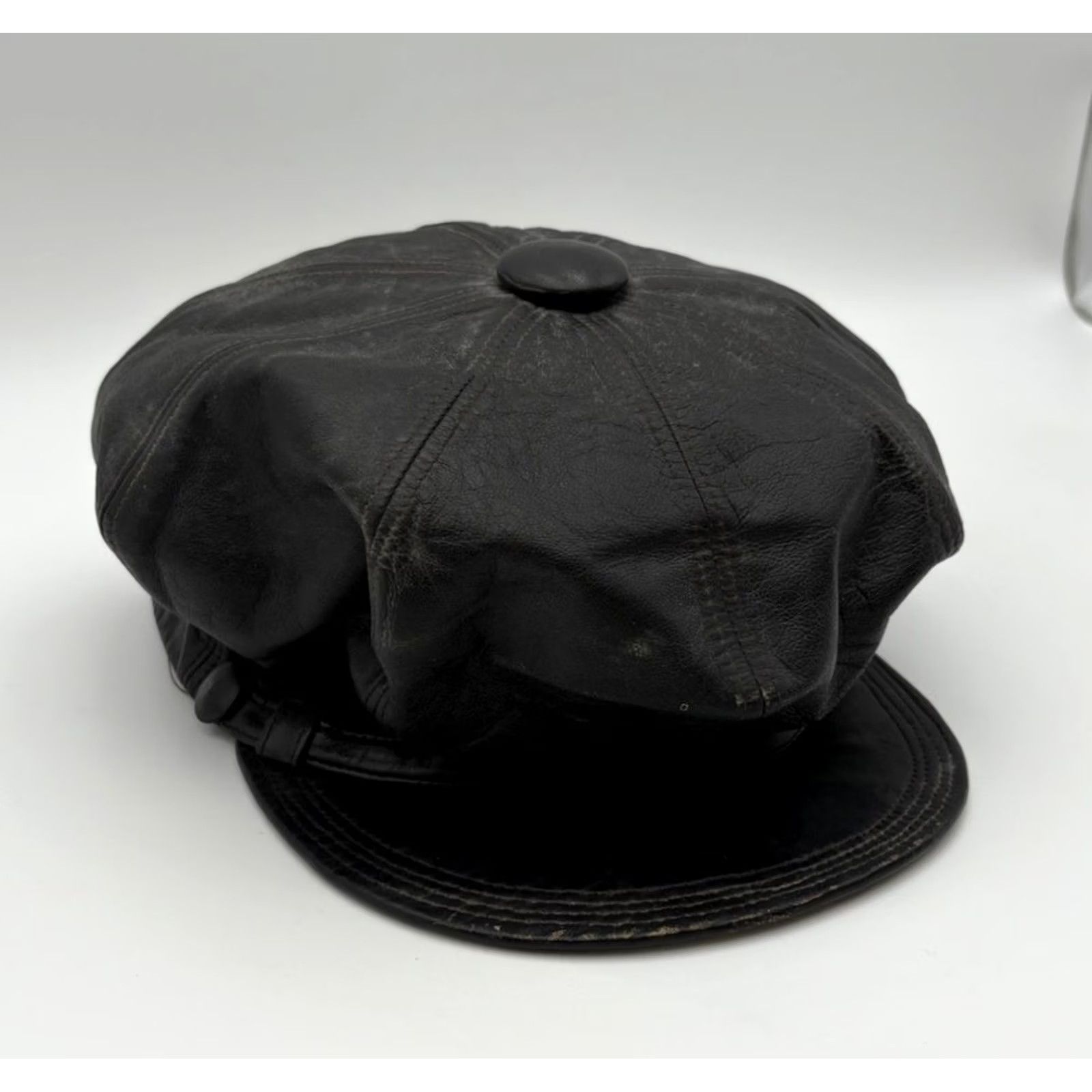 Spitfire VINTAGE Torpedo GT Paris Black Leather Spitfire Newsboy Cap L Men Size 58 Black Leather Spitfire Newsboy Cap Mens Vintage Paris Torpedo GT Size ONE SIZE - 2 Thumbnail