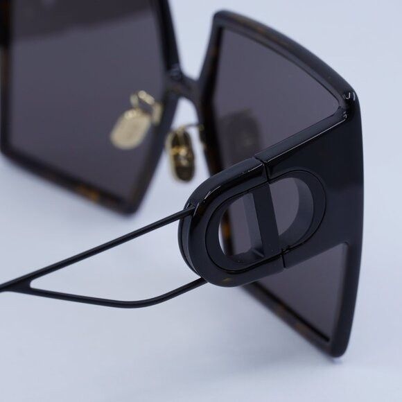 Dior 🕶️ New Dior 30MONTAIGNE SU 20A5 Sunglasses - Dark Havana Size ONE SIZE - 6 Thumbnail