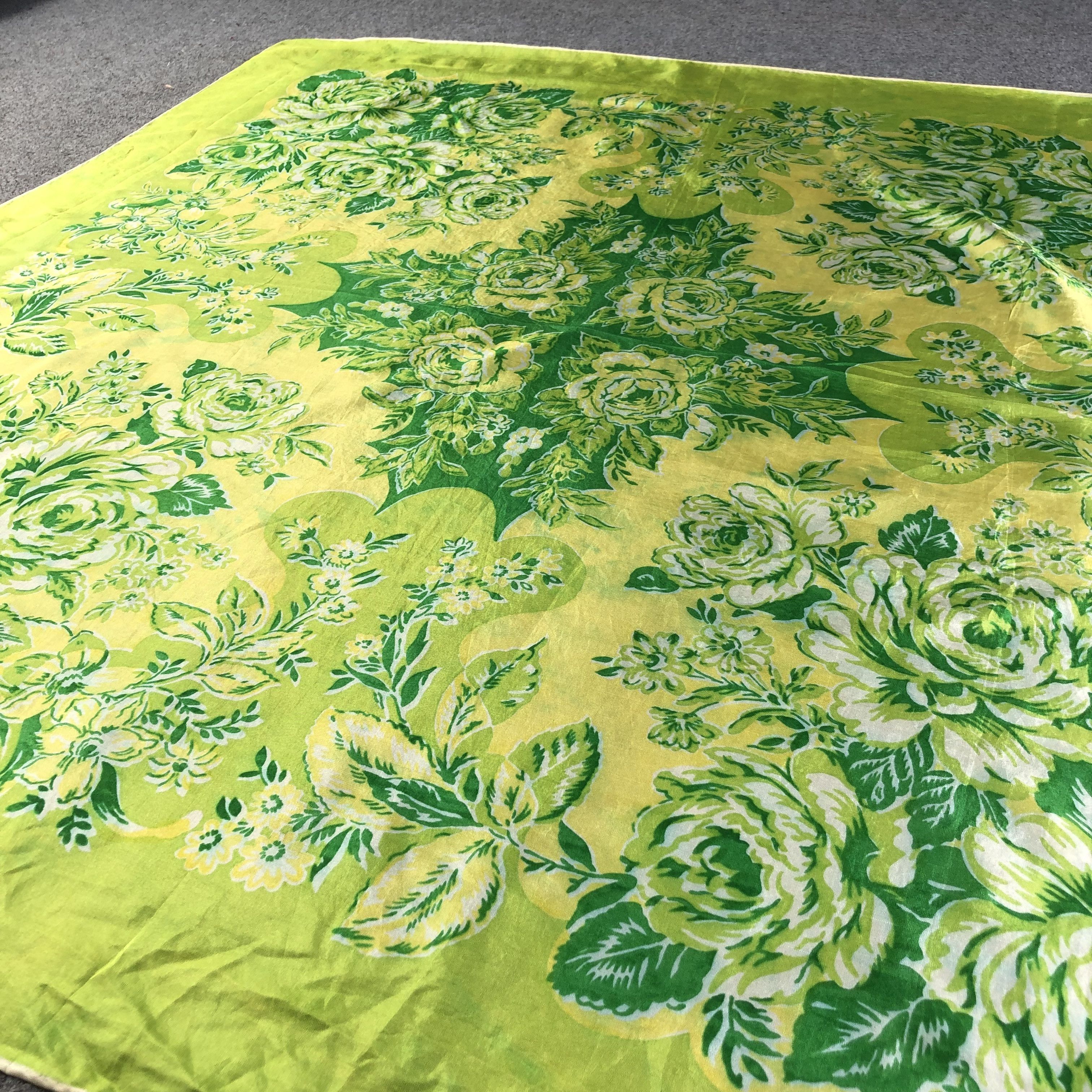 Vintage Vintage Luxury Floral Hand Rolled Silk Scarf M950 Size ONE SIZE - 2 Thumbnail