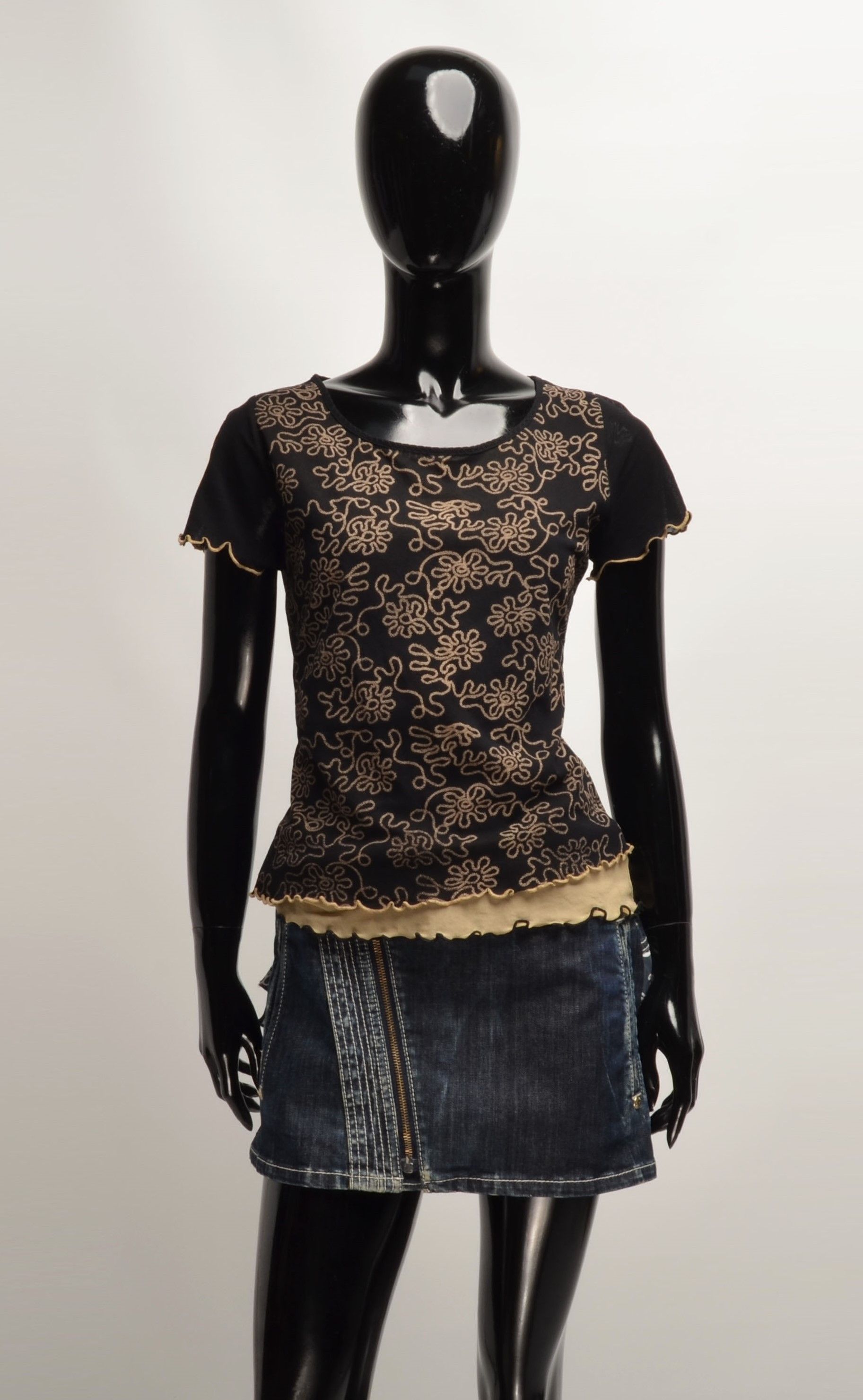 Vintage Vintage Street One Y2K Mesh Double Layer Ruffle Top Size M / US 6-8 / IT 42-44 - 1 Thumbnail