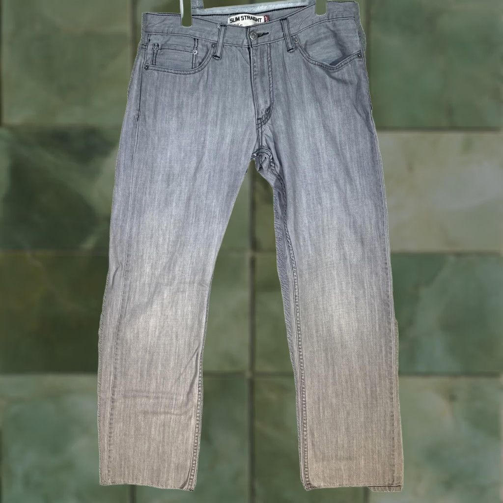Levi's VINTAGE Levi's 514 Jeans Mens 33x32 Gray Denim Slim Straight 100 Cotton Zip Fly Size US 33 - 1 Thumbnail