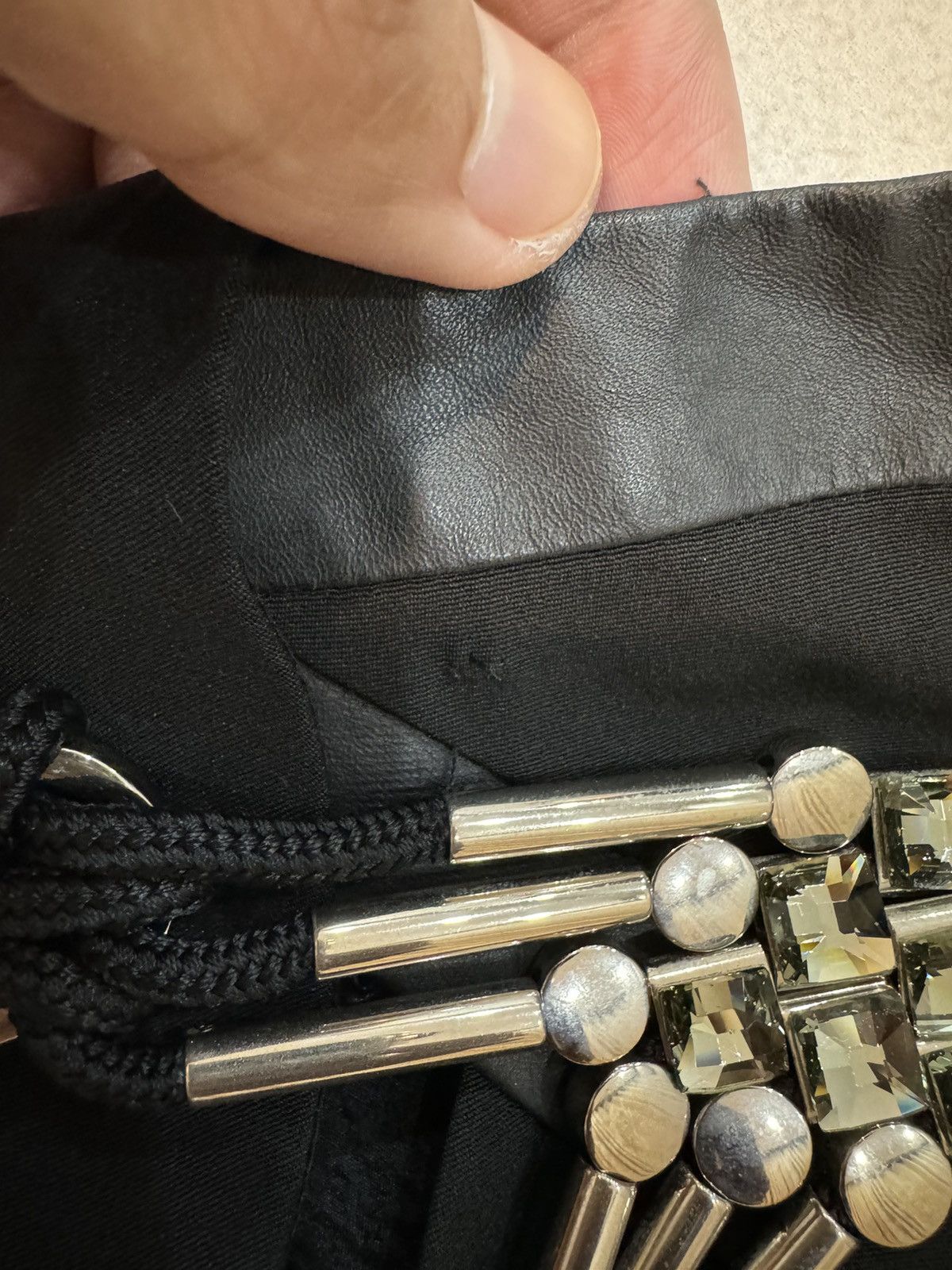 Gucci SS2010 Gucci Bondage Silk Trouser Size 28" / US 6 / IT 42 - 6 Thumbnail
