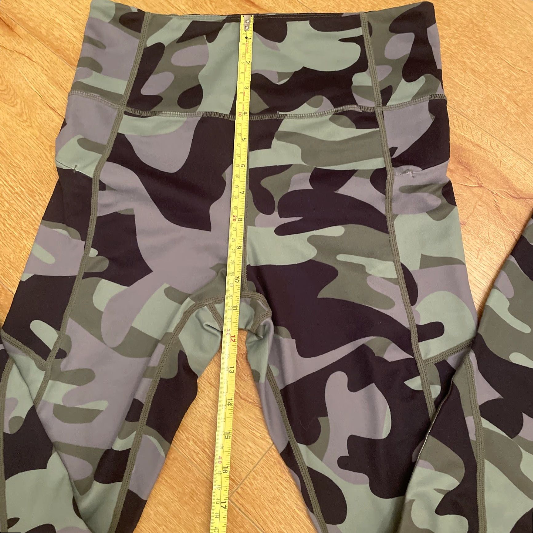 Vintage Zyia Active Leggings 7/8 Green Camo Pockets Yoga Running Athletic 6-8 Women Size 28" / US 6 / IT 42 - 5 Thumbnail