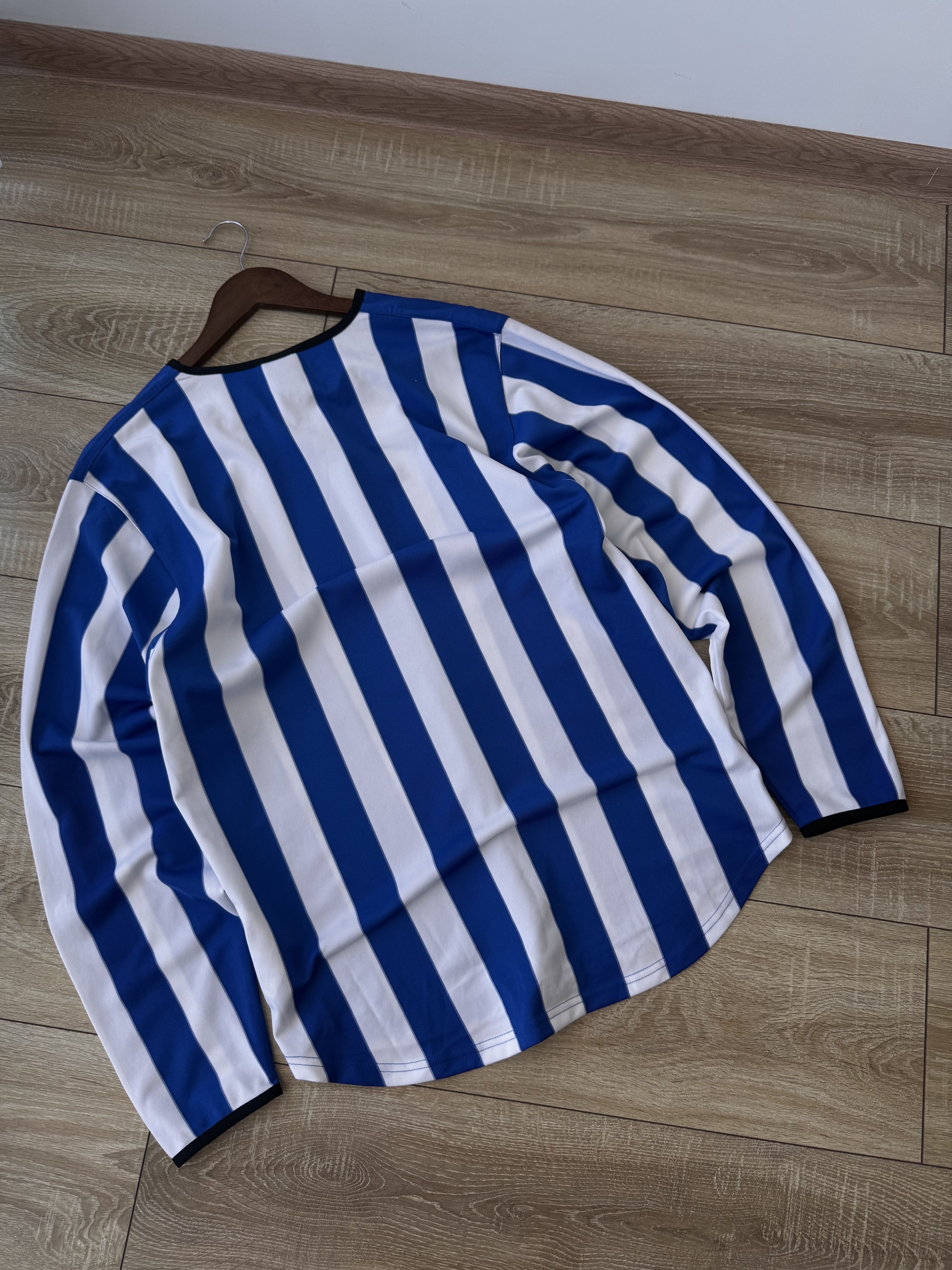 Nike Vintage Nike Streetwear Japanese Blue&White Striped Jersey Size US M / EU 48-50 / 2 - 12 Thumbnail