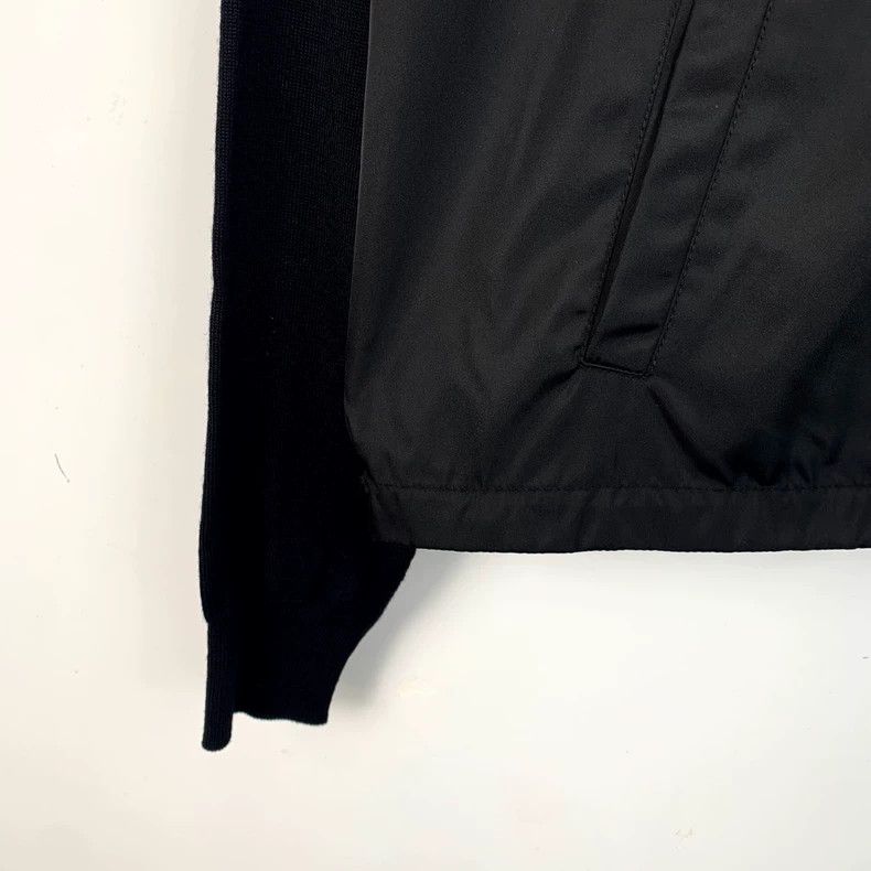 Prada Prada 23 styles of black triangle zipper stand-up collar ja Size US S / EU 44-46 / 1 - 4 Thumbnail