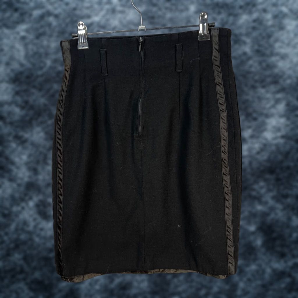 Vintage VINTAGE Seeler Black Wool Pencil Skirt Womens Size 36 with Side Ruffle Detail Knee Length Zip Closure Size 25" / US 0 / IT 36 - 1 Thumbnail