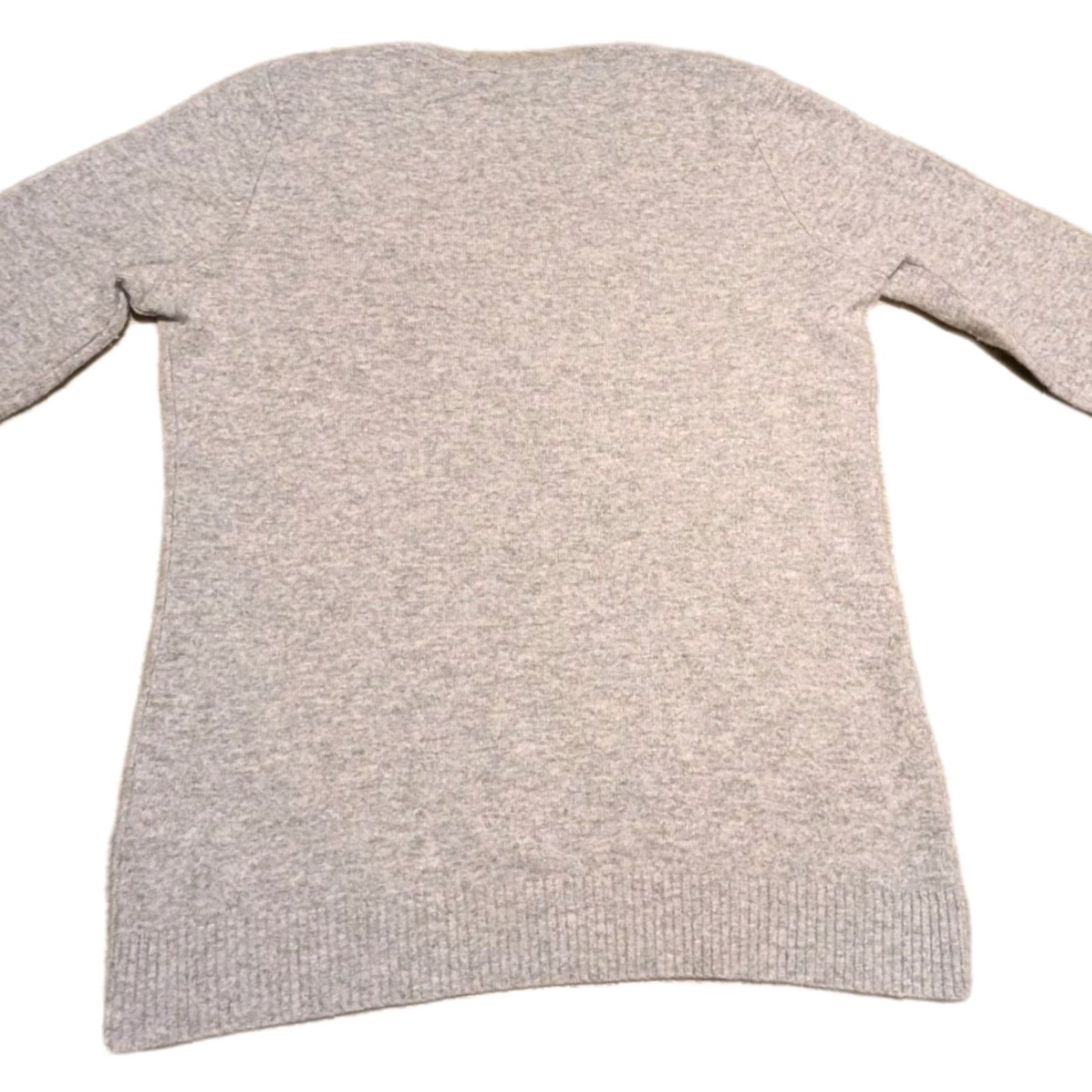 Vintage L.L. Bean Cashmere Pullover V-Neck Sweater Womens S Gray Preppy Long Sleeve Size S / US 4 / IT 40 - 2 Thumbnail