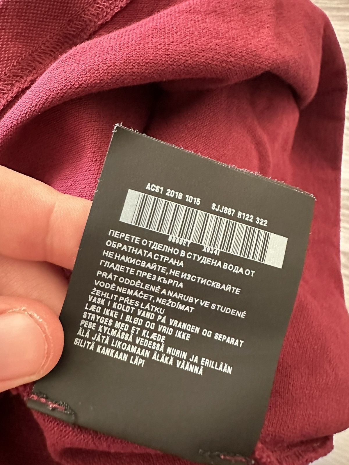 Prada Prada Milano Red Burgundy Polo T shirt Red Tab size M hype Size US M / EU 48-50 / 2 - 12 Thumbnail