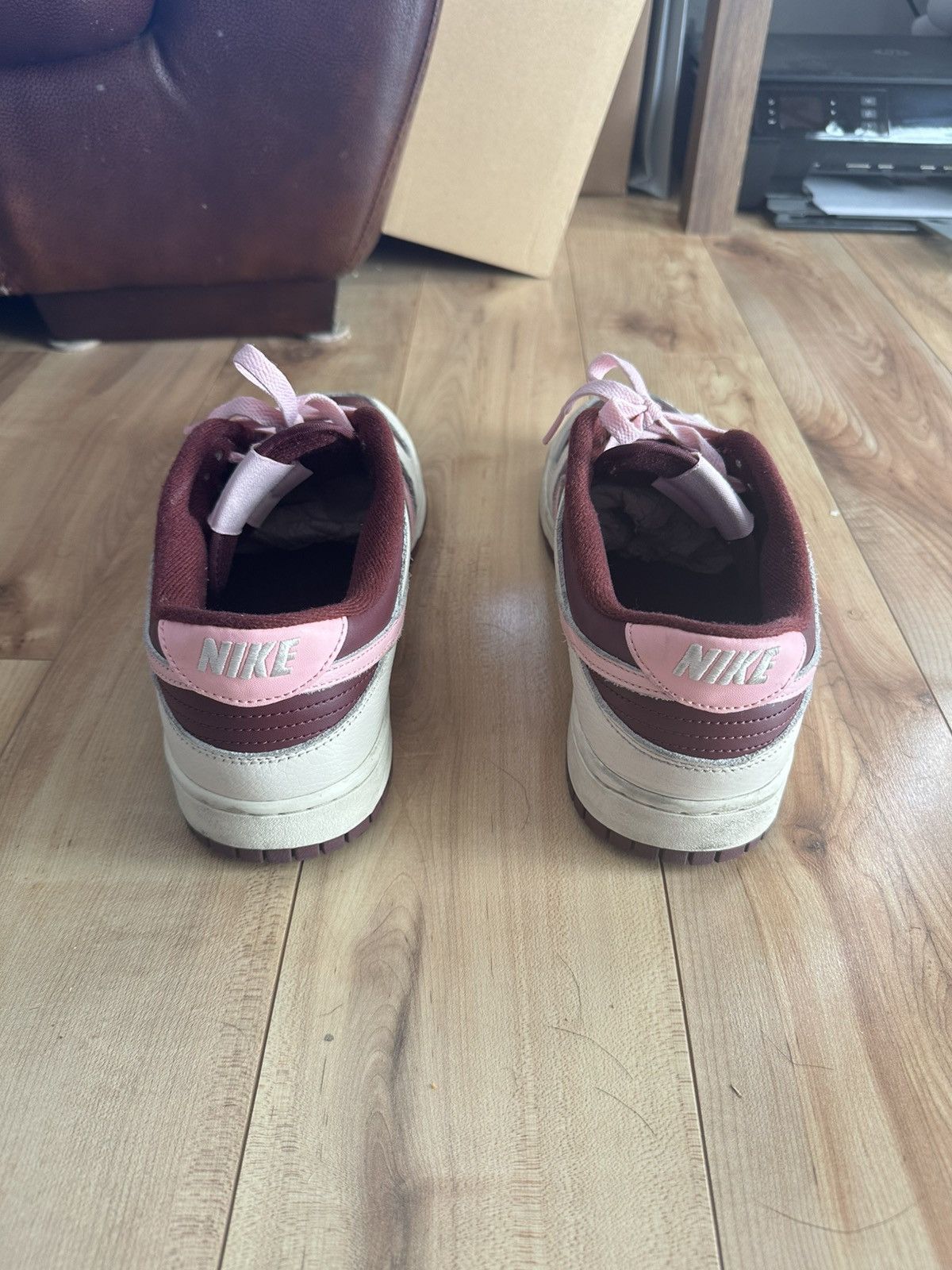 Nike Dunk Low Premium 'Valentine's Day Size US 12 / EU 45 - 4 Thumbnail