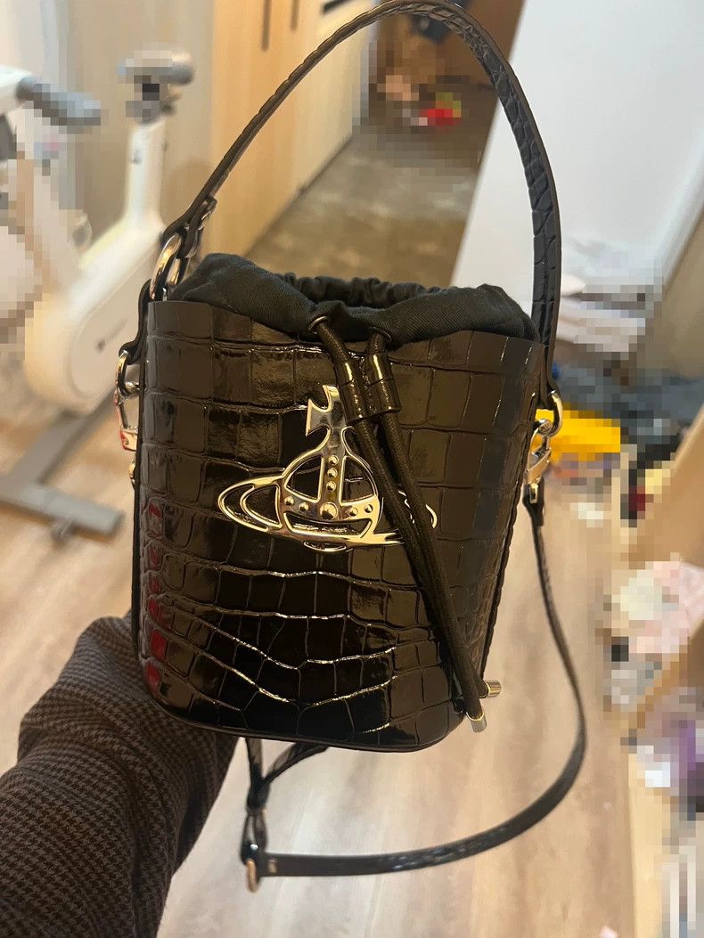 Vivienne Westwood Vivienne Westwood size os bucket bag Size ONE SIZE - 1 Thumbnail