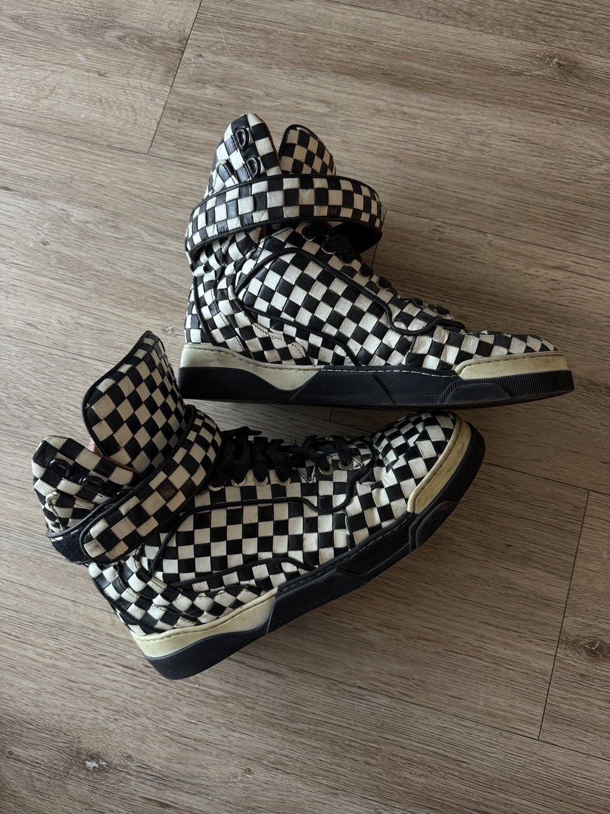 Givenchy Givenchy Tyson size 38 Size US 5.5 / EU 38 - 6 Thumbnail