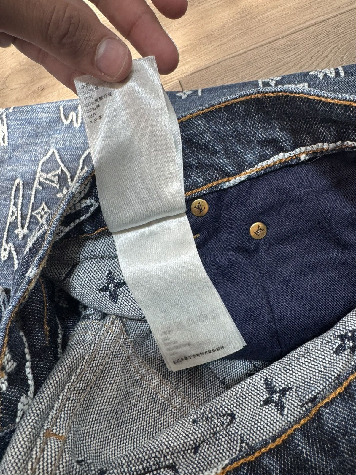 Louis Vuitton Louis Vuitton Monogram Cloud Denim Jeans Size 34 Size US 34 / EU 50 - 10 Thumbnail