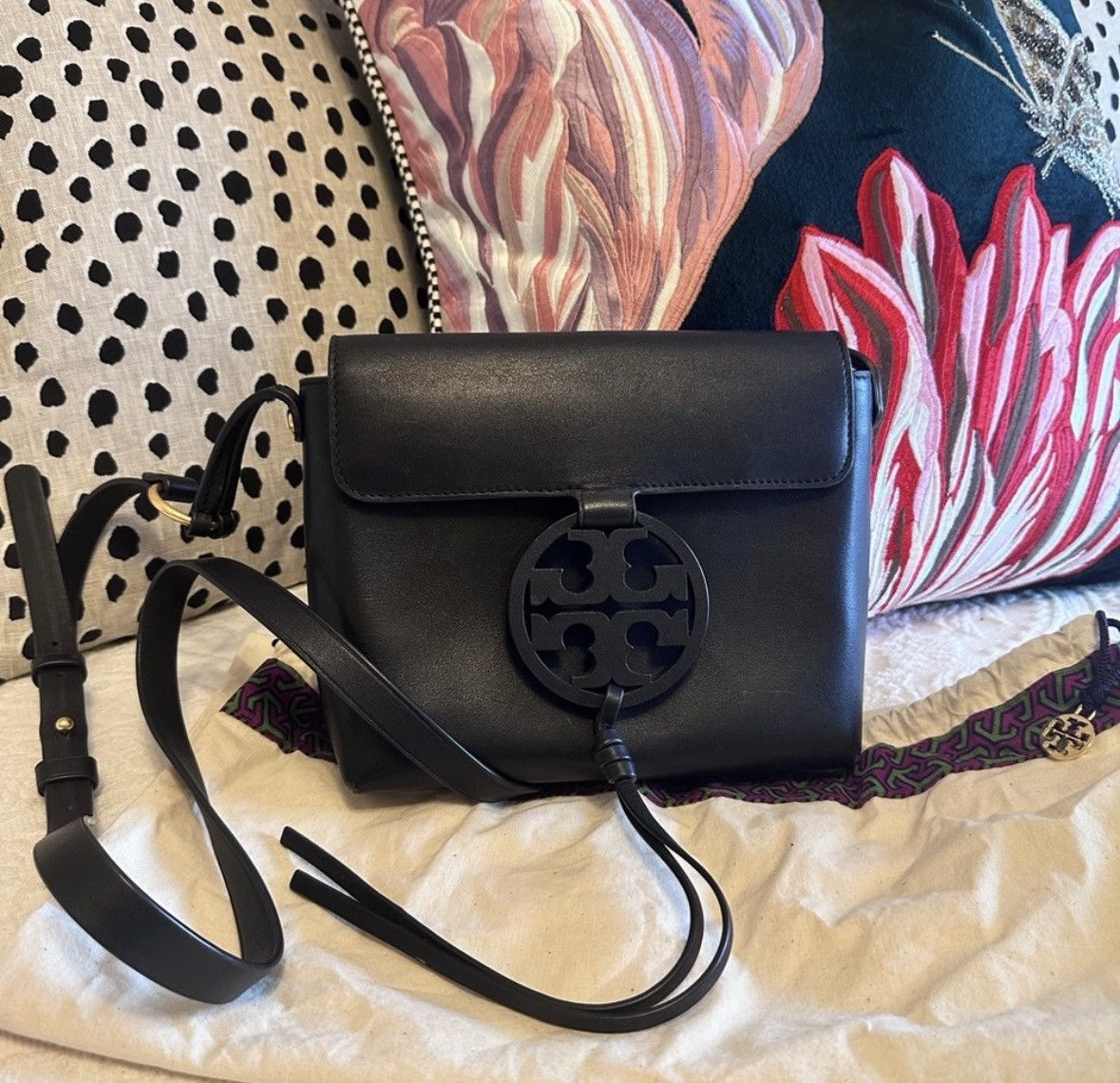 Tory Burch Tory Burch Black Leather Miller Crossbody Bag Size ONE SIZE - 1 Thumbnail