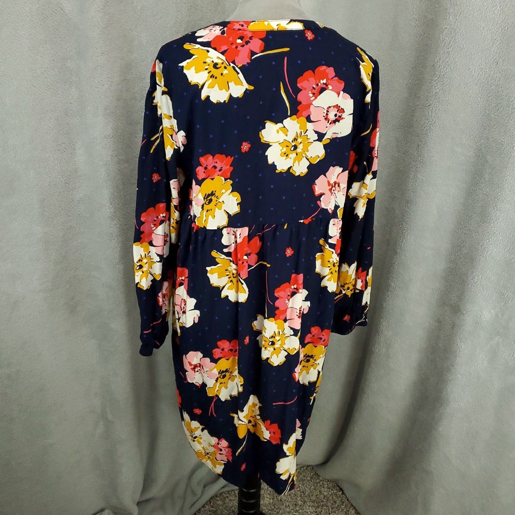Old Navy Old Navy Womens Dress Large Navy Blue Floral Lace Up Pintucked Shift Size L / US 10 / IT 46 - 3 Thumbnail