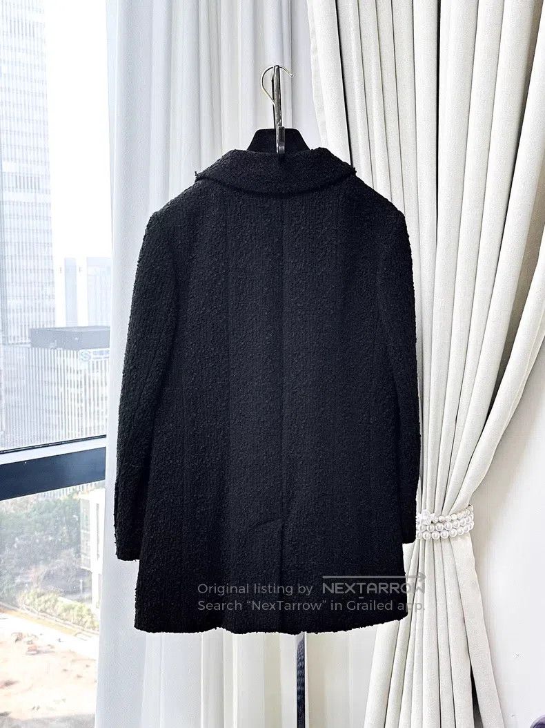 Chanel Chanel 23S black double-breasted glazed crystal buckle twe Size XS / US 0-2 / IT 36-38 - 3 Thumbnail