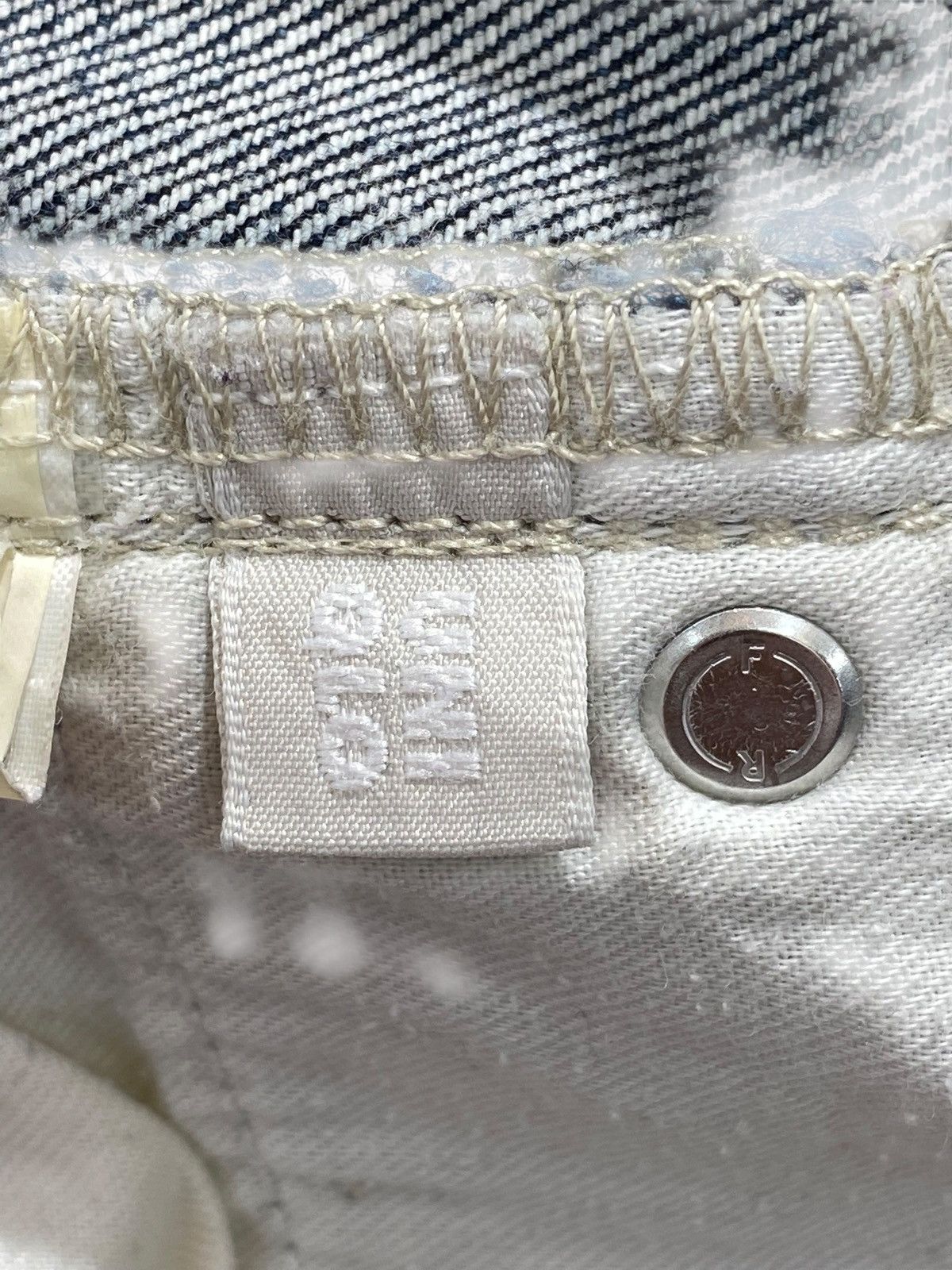 POST ARCHIVE FACTION (PAF) UNIQLO Brand Whiskers Faded Wash Style Flare Jeans Size US 30 / EU 46 - 15 Thumbnail