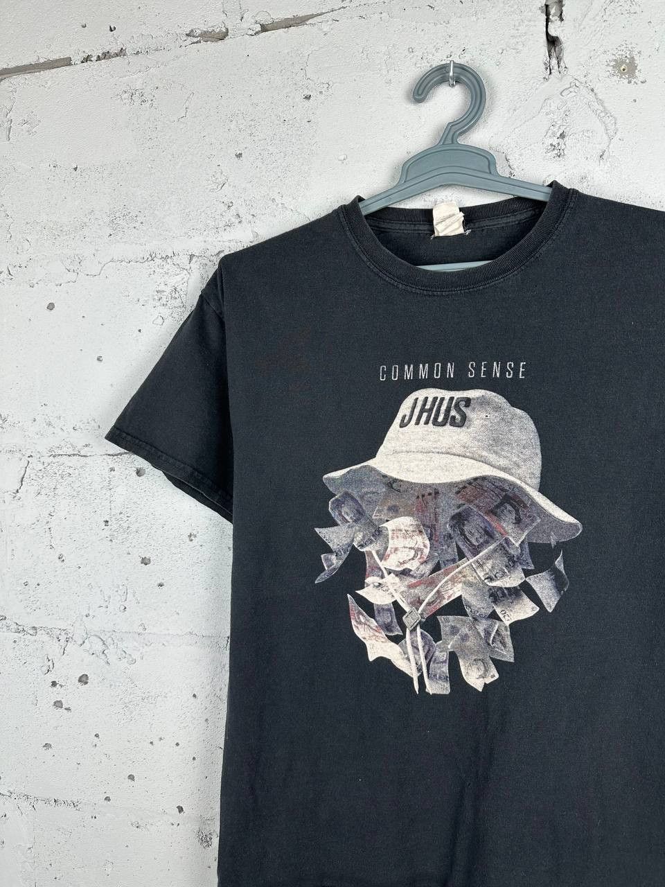 Rap Tees 2017 Tour J Hus Common Sense Vintage UK Rap T Shirt Size US L / EU 52-54 / 3 - 3 Thumbnail