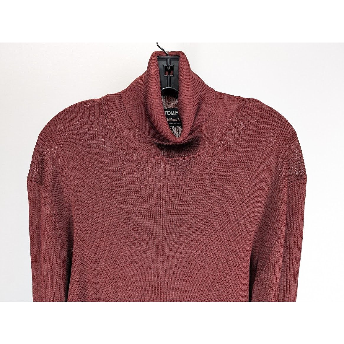 Tom Ford o1rshd1 Rollneck Sweater in Burgunday Size US XL / EU 56 / 4 - 4 Thumbnail
