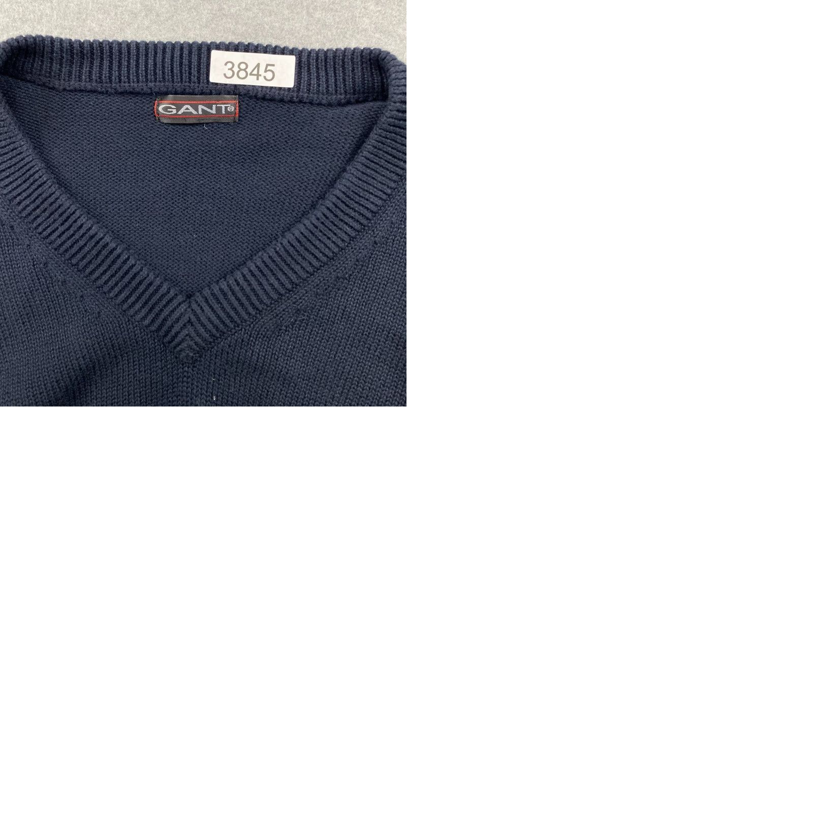 Gant VINTAGE? No – Gant Sweater XL Blue Pullover V-Neck Long Sleeve Ribbed Hem & Cuffs Cotton Blend Logo Modern Knit Size US XL / EU 56 / 4 - 9 Thumbnail