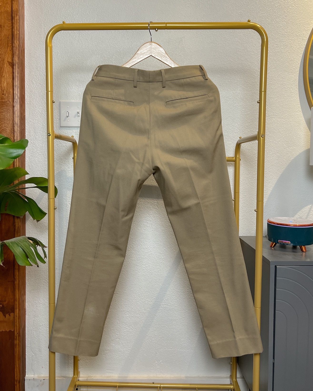 Acne Studios Acne Studios Chino Trousers Sand Beige Size US 30 / EU 46 - 2 Thumbnail