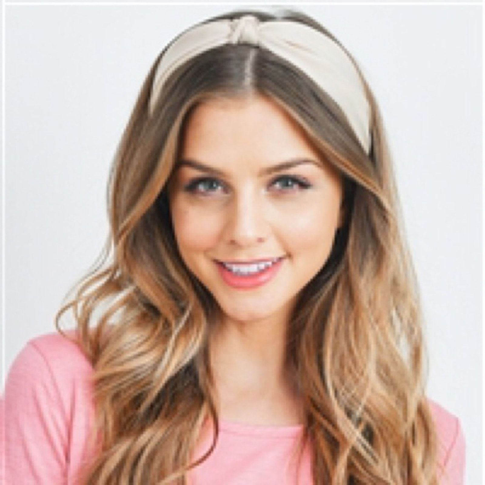 & Other Stories Brand new!! Beige knotted headband Size ONE SIZE - 1 Thumbnail