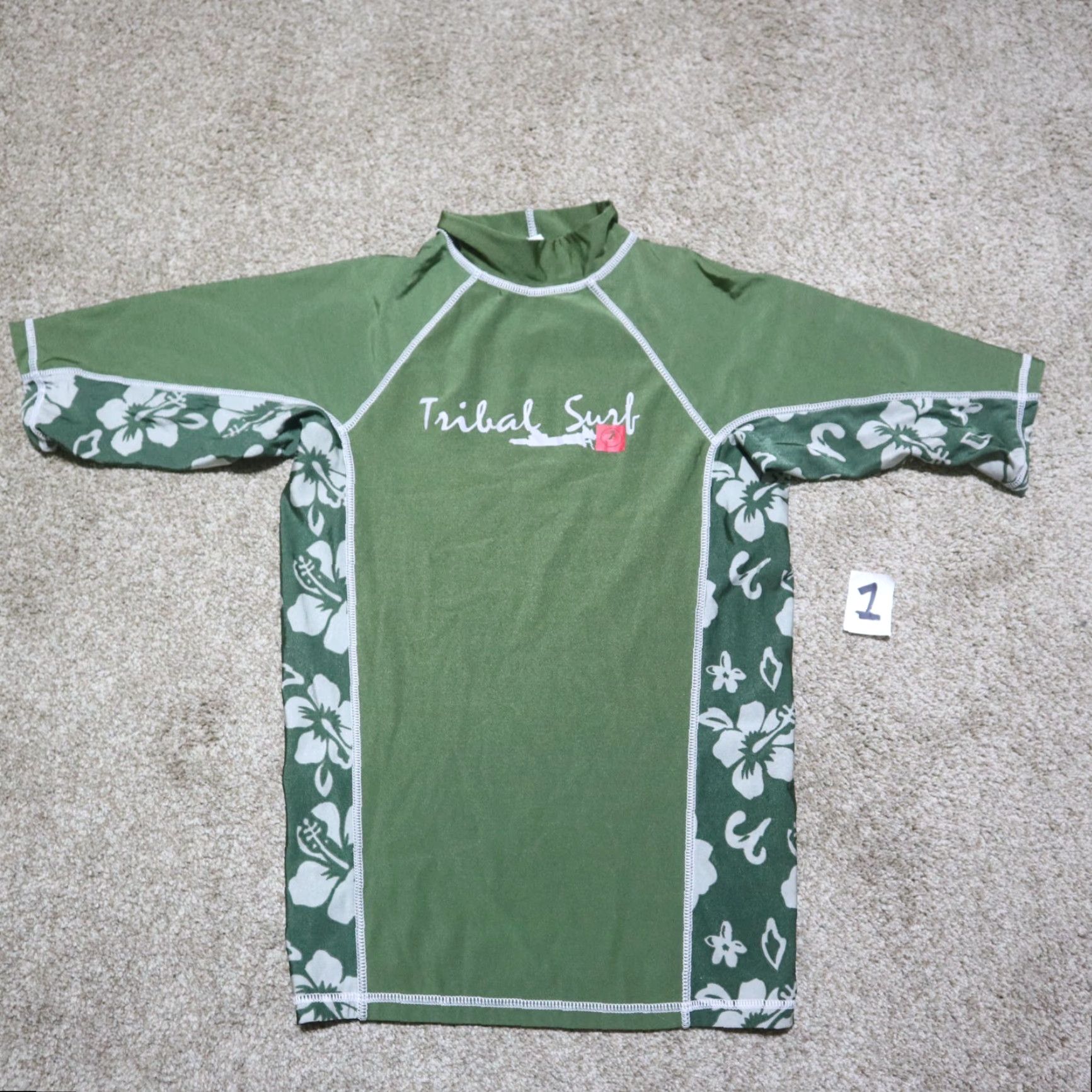 Vintage VINTAGE Tribal Surf Shirt Men Large Green Surf or Snorkel Theme 90s Concert? (Note: Ask: But we must not include questions. Hmm.) Size US L / EU 52-54 / 3 - 2 Thumbnail